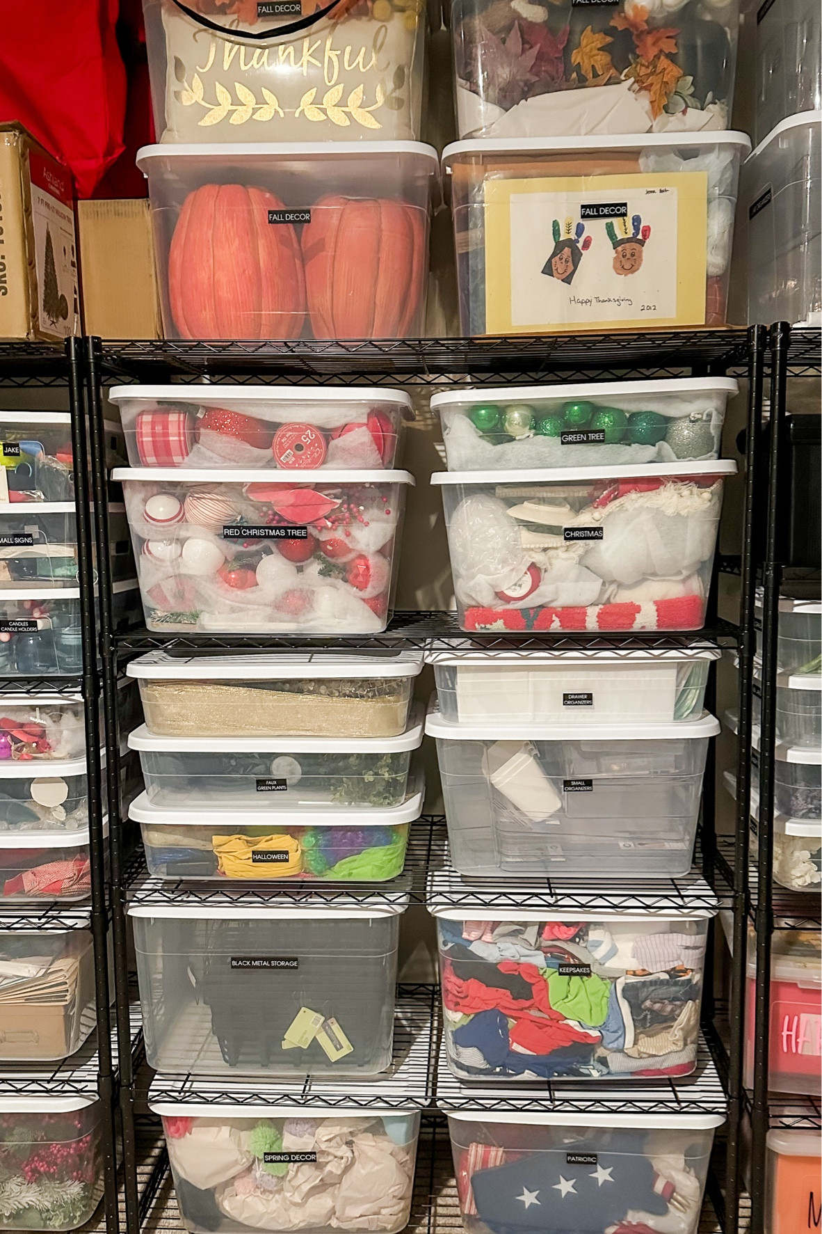 These clear bins are perfect for storing holiday and home decor items. They come in a variety of sizes and the price point is amazing. Buy one or buy twenty!

#storagebins #targetorganization #decorstoragesolution #holidaydecororganization

#LTKhome