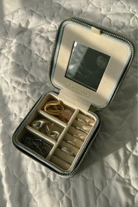The cutest travel jewelry case!

Travel finds, travel gadgets, travel must haves, amazon travel finds, amazon must haves, amazon finds, amazon jewelry, amazon earrings, pretty rings, pretty jewelry, caviar diamond ring, silver jewelry, gold jewelry, travel jewelry case, travel jewelry

#LTKSeasonal #LTKstyletip #LTKtravel