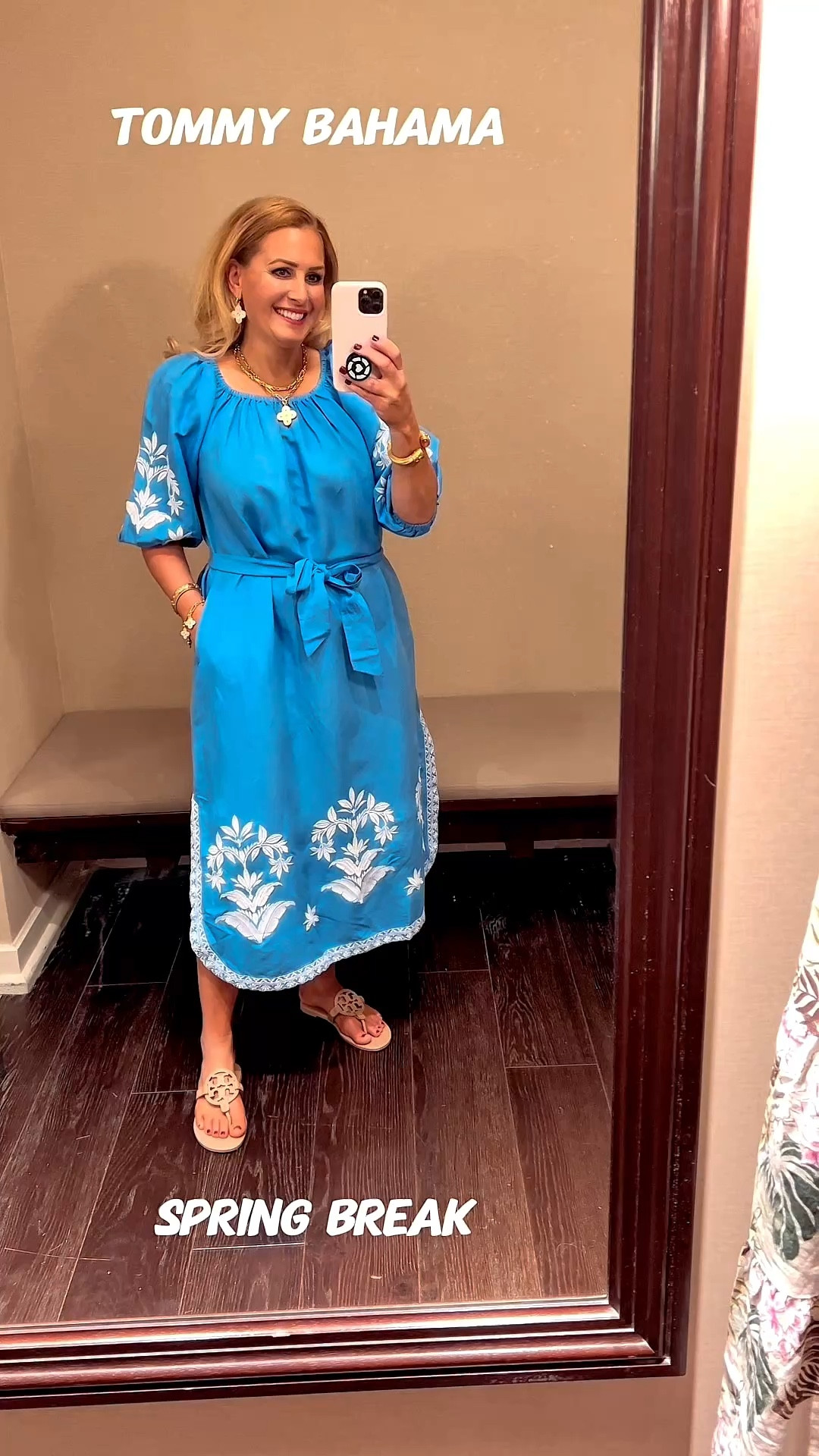 👗SPRING BREAK DRESSES: Check out these Tommy Bahama dresses for spring! @tbahama 

👗I’m loving these new releases. I’m wearing a medium in everything and they all fit true to size. 

#welcometomyparadise #tbahama #tommybahama #street2beachstyle @jtstjtst11





#LTKswim #LTKitbag #LTKtravel