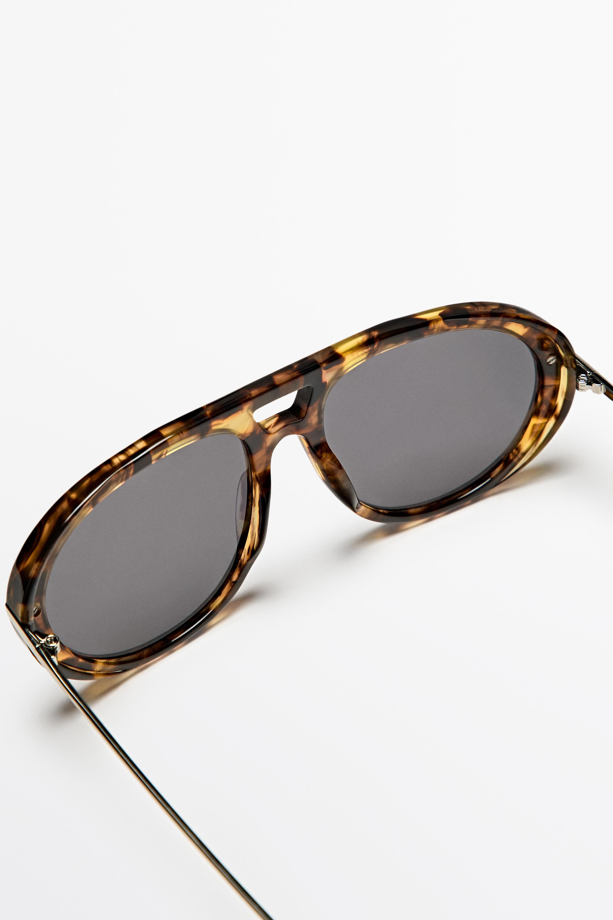 Aviator sunglasses | Massimo Dutti UK
