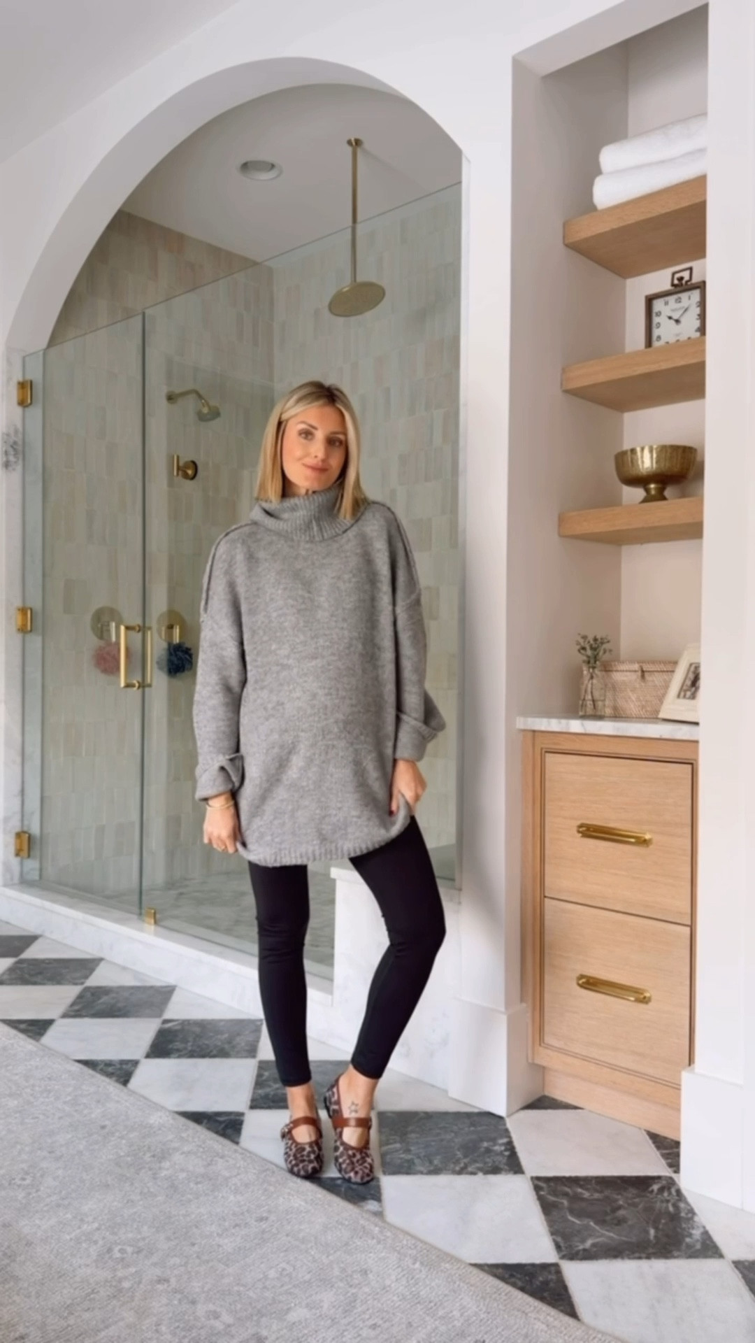 Such a great sweater to wear with leggings! I love this grey color, but there are several other colors available! Wearing size S in sweater!

Loverly Grey, sweater with leggings, oversized sweater, leggings, Amazon 

#LTKSeasonal