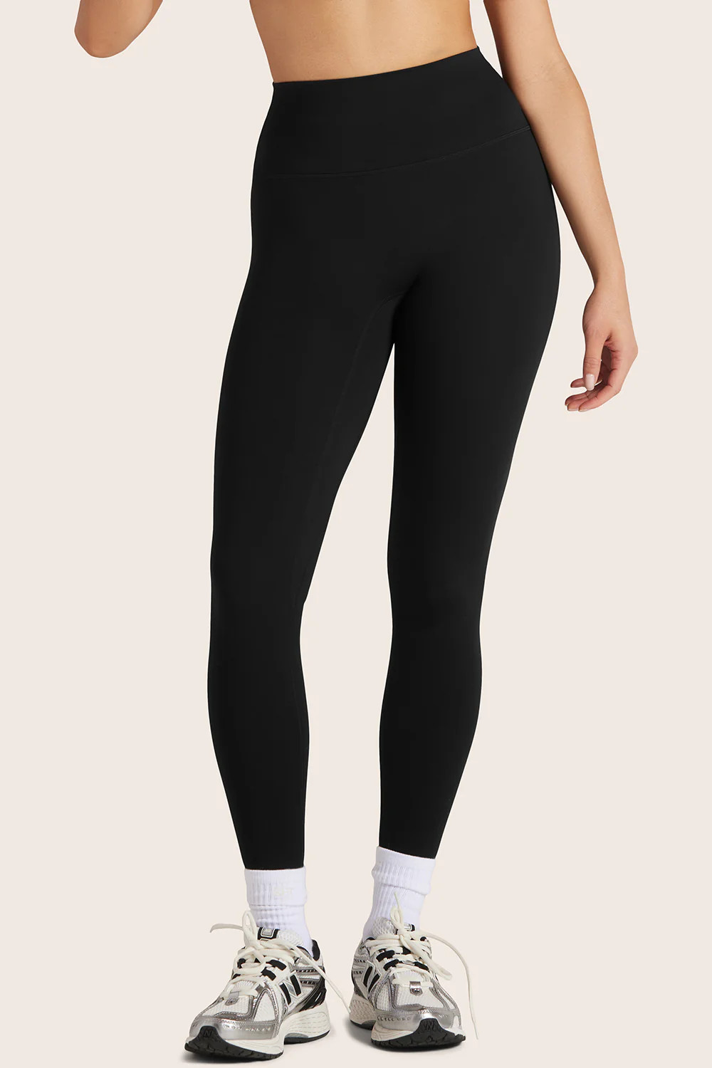SPORTBODY® (BLOOPERS) SPORTY HIGH-RISE LEGGINGS - ONYX | SET Active