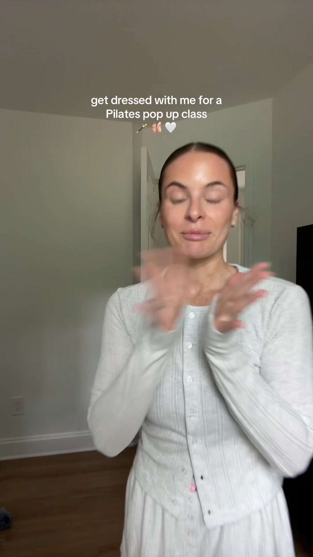 Wearing an XS in set, linked the closet quarter zip i could find from the same brand! 

#LTKActive #LTKStyleTip