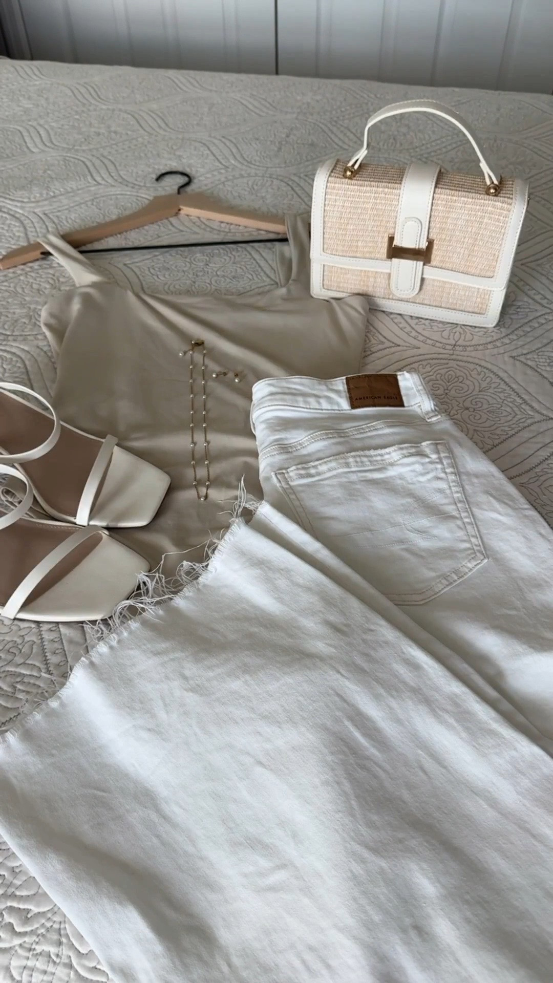 Vacation dinners, sunset cocktails, and outfits that make getting ready the best part 🤍

Keeping it light, neutral, and a little bit sparkly for those warm evenings that turn into late night conversations and one more round of drinks 🥂🌴

The easiest way to feel put together? Wide leg denim, woven textures, and pearl details that catch the golden hour light 🦪

#DateNightStyle #ResortStyle #VacationOutfit #DinnerOutfit #HappyHourStyle #SummerStyle #NeutralStyle #EffortlessChic #VacationVibes #GoldenHourStyle #NightOutLook #LTKStyle #StyleInspo #ClassyStyle #FashionInspiration

#LTKSeasonal #LTKTravel #LTKootd