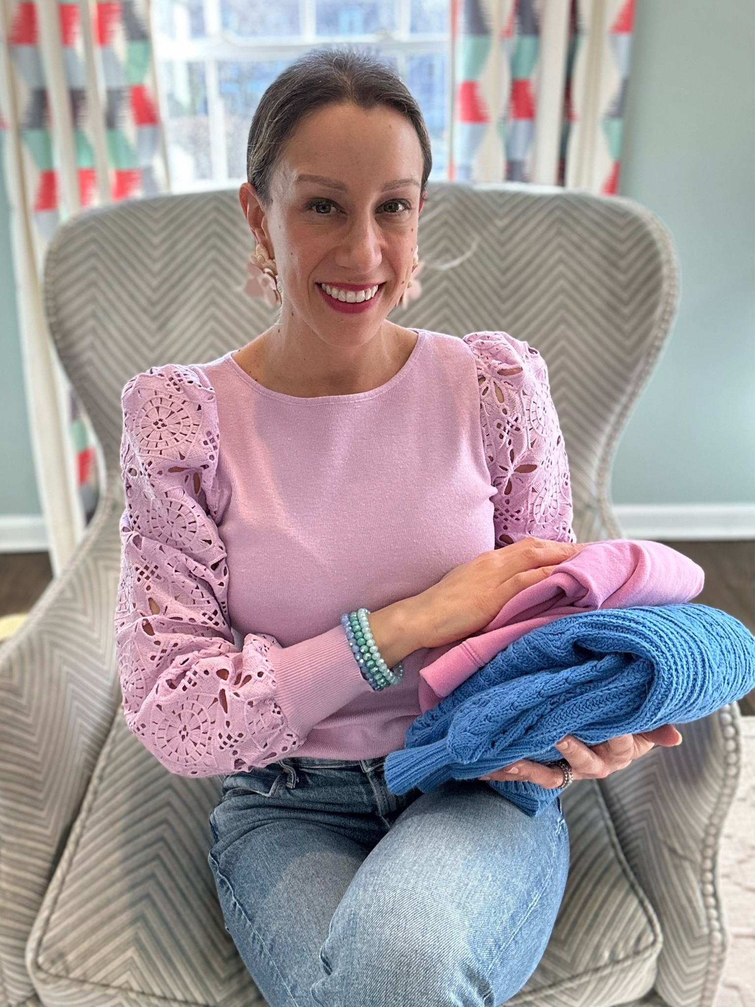 Eyelet sleeve top 
Lilac purple 
Hocsummer 
Avara (discount code: STYLEMEETSCOLOR)

#LTKSeasonal #LTKunder50 #LTKstyletip