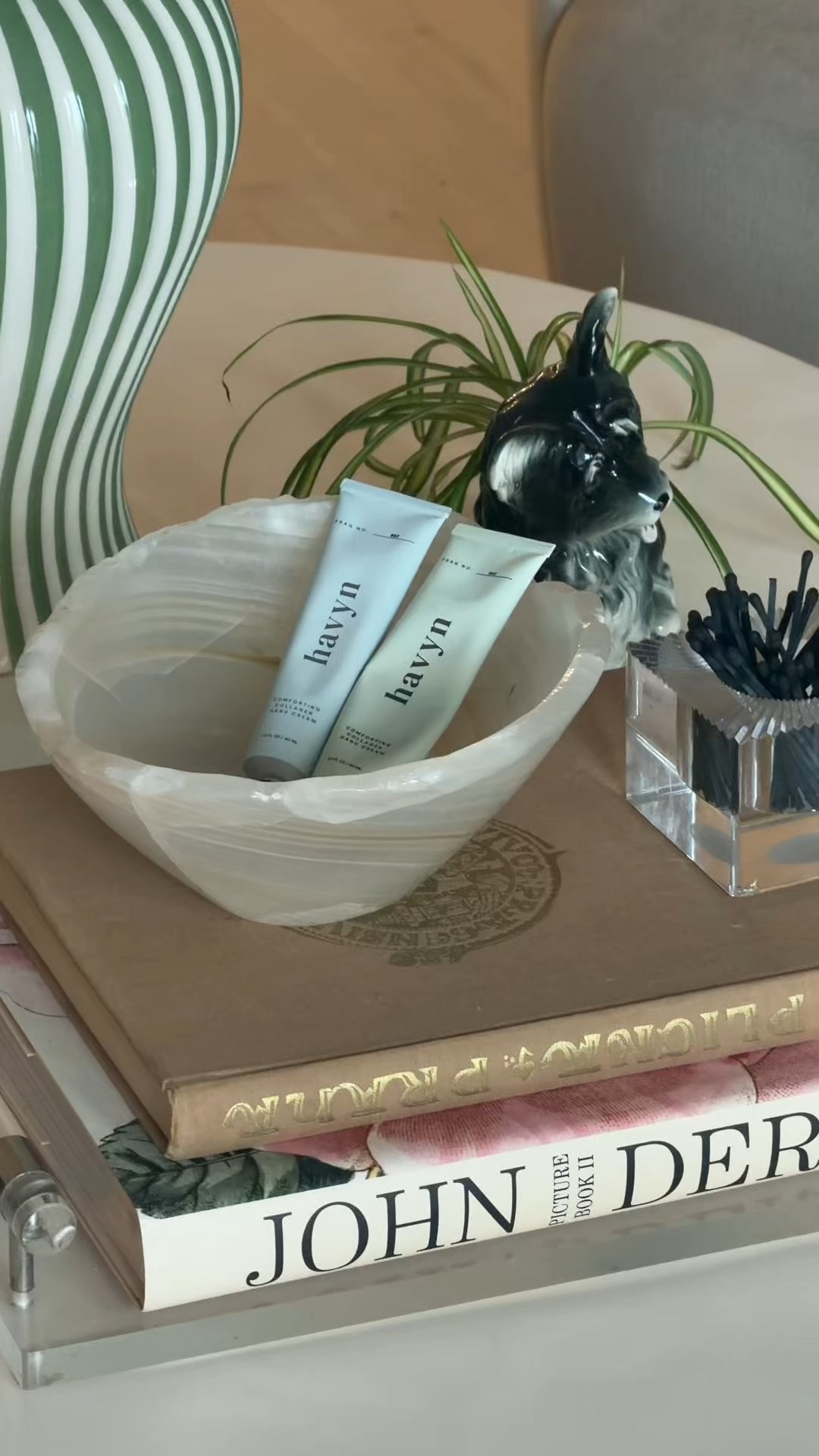 If you love a curated coffee table moment, add a non-toxic sensory touch with Havyn now at Anthropologie.
 #gifted @havynco @Anthropologie  #havynco #anthropologie #newskincare


#LTKselfcare #LTKgrwm #LTKBeauty