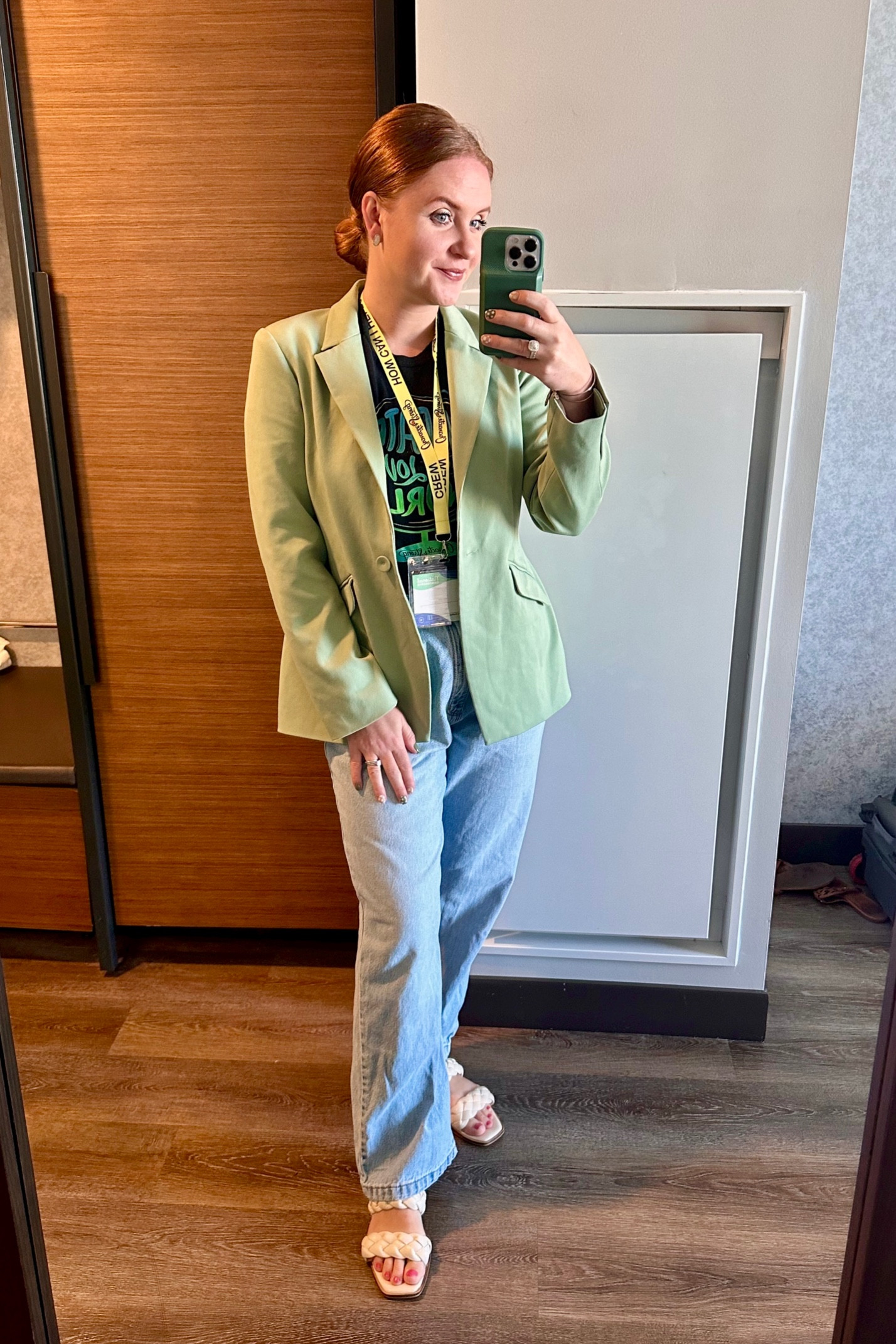 Got so many compliments on this green blazer today — available with matching shorts as a set from FashionPass!🤍🍃

#LTKStyleTip #LTKBeauty #LTKWorkwear