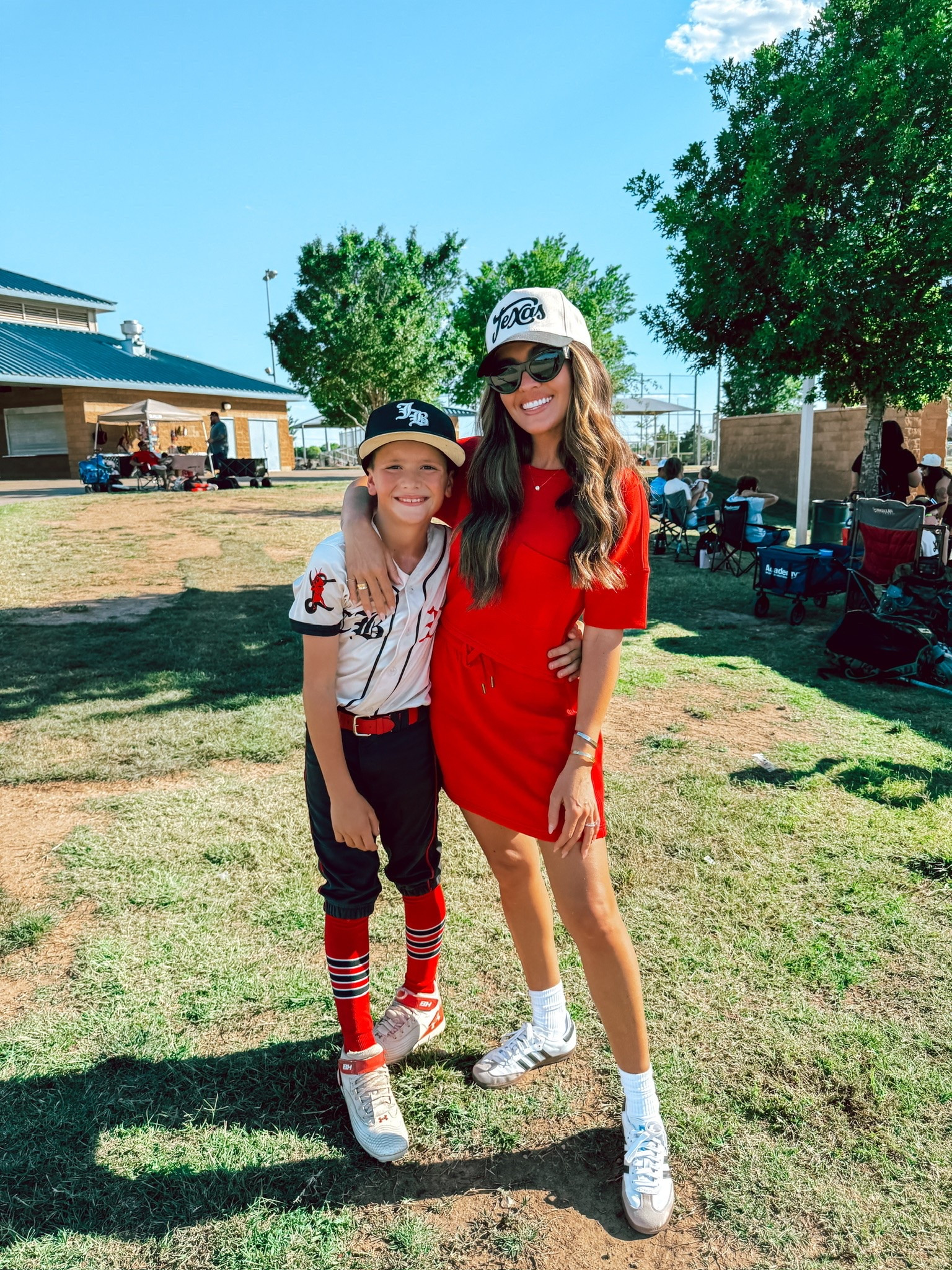 Sports mom bag must haves! 

Sports mom, baseball mom, sideline survival guide, first aid kit, energy drink, hair brush

#LTKmomlife #LTKdayinmylife #LTKKids
