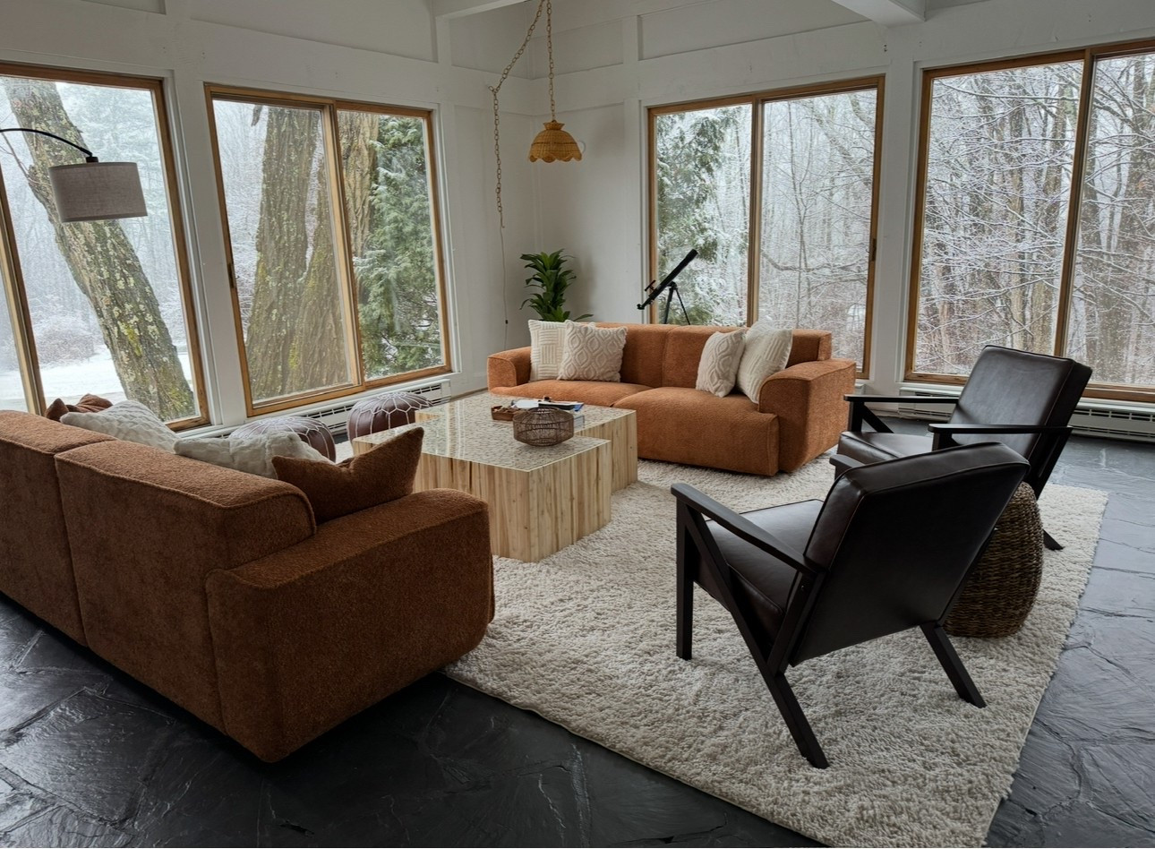 This space was all about bringing in warm neutrals and natural textures—and @wayfair had everything I needed. The brown sofas, wood coffee table, and soft details all work together without overpowering the gorgeous views outside.
#Wayfair #WayfairPartner


#LTKHome #LTKSaleAlert