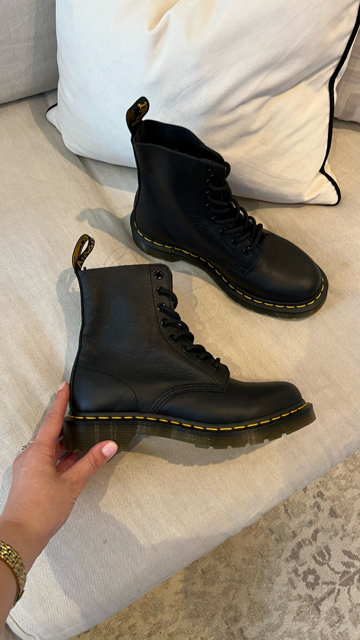 Dr Martens 1460 pascal 8 eye black leather boots, perfect for autumnn

#LTKeurope #LTKstyletip #LTKshoecrush