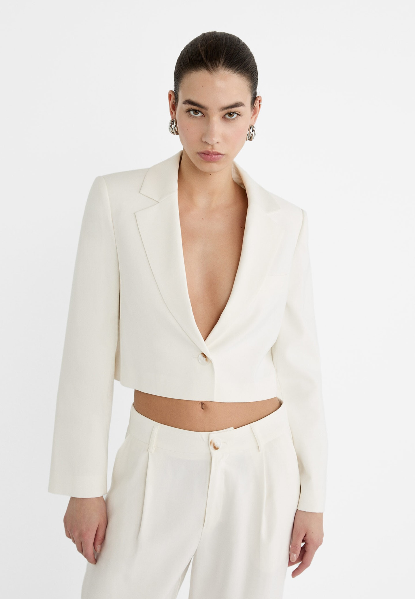 Flowing cropped blazer | Stradivarius (UK)
