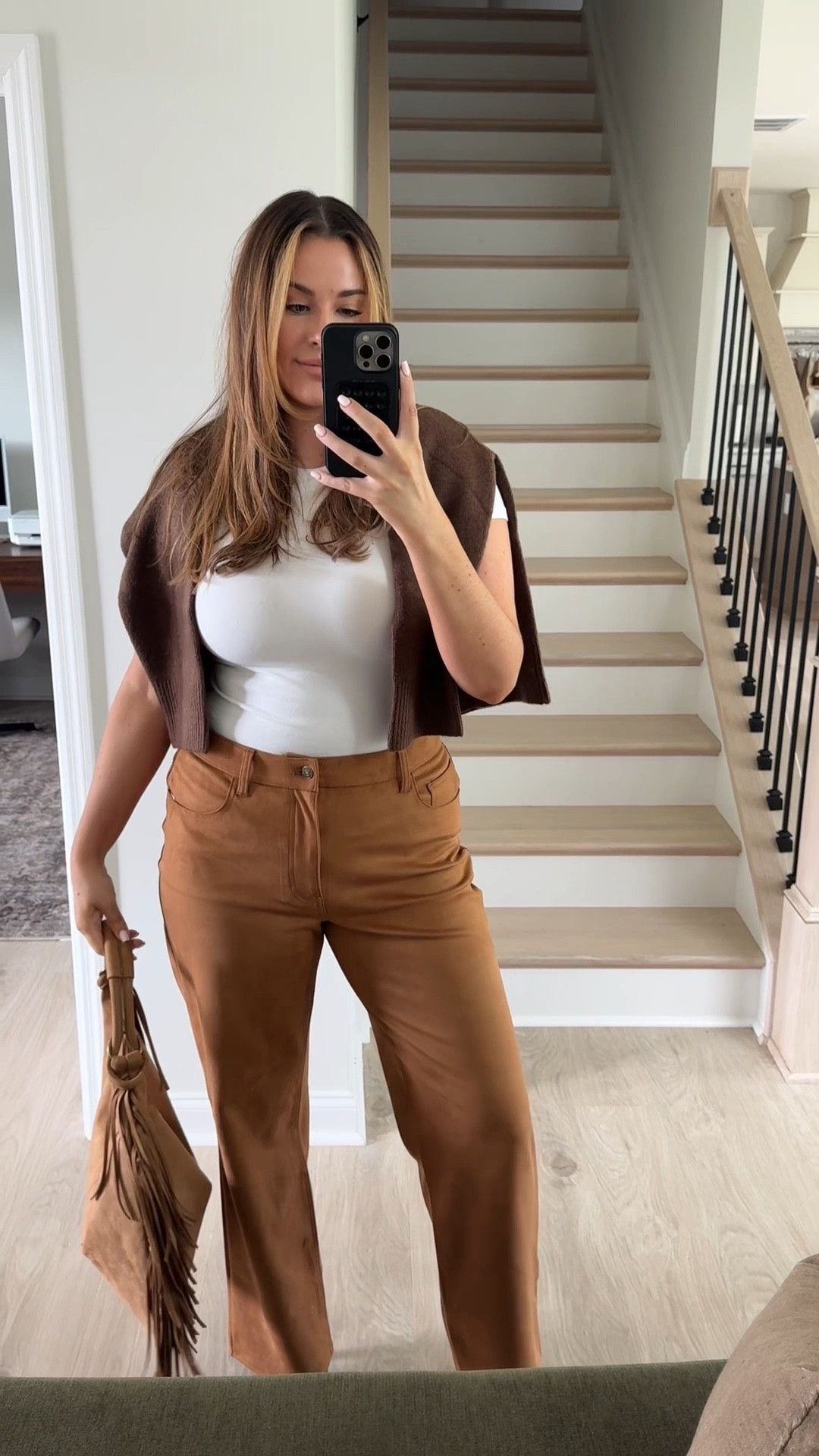 #AbercrombiePartner LTK Fall Sale top picks! Use code AFLTK 🤎🍂🍁 @abercrombie 

Use Code AFLTK to get an additional 25% off everything at checkout from 9/26/25-9/29/25 in US/CA. Excludes clearance and gift cards. See details online 

Offer valid in stores and online September 25, 2025 to September 29, 2025 in US/CA. Exclusions apply as indicated. Online price reflects discount.