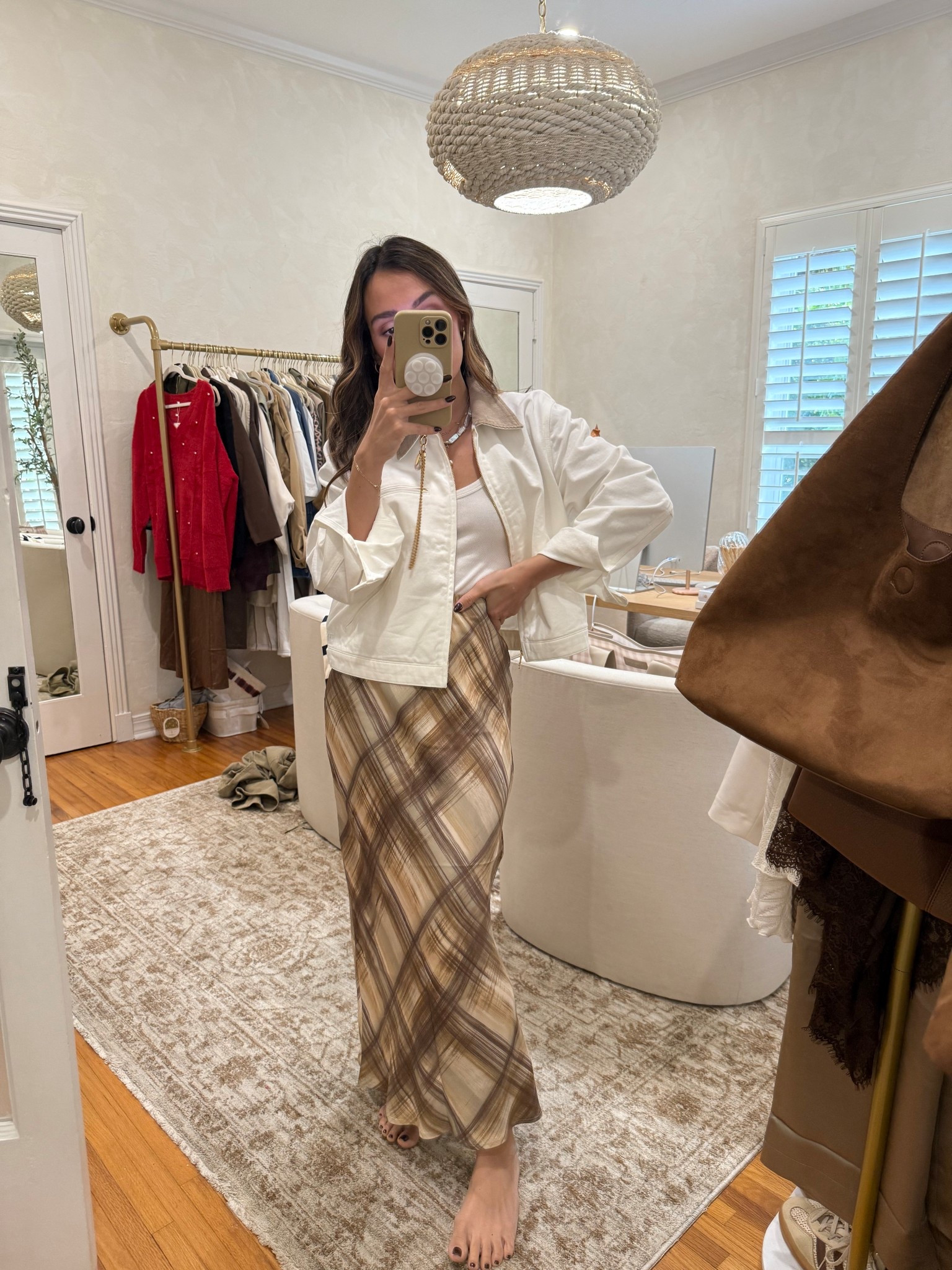 Small tops xs skirt!

#LTKootd