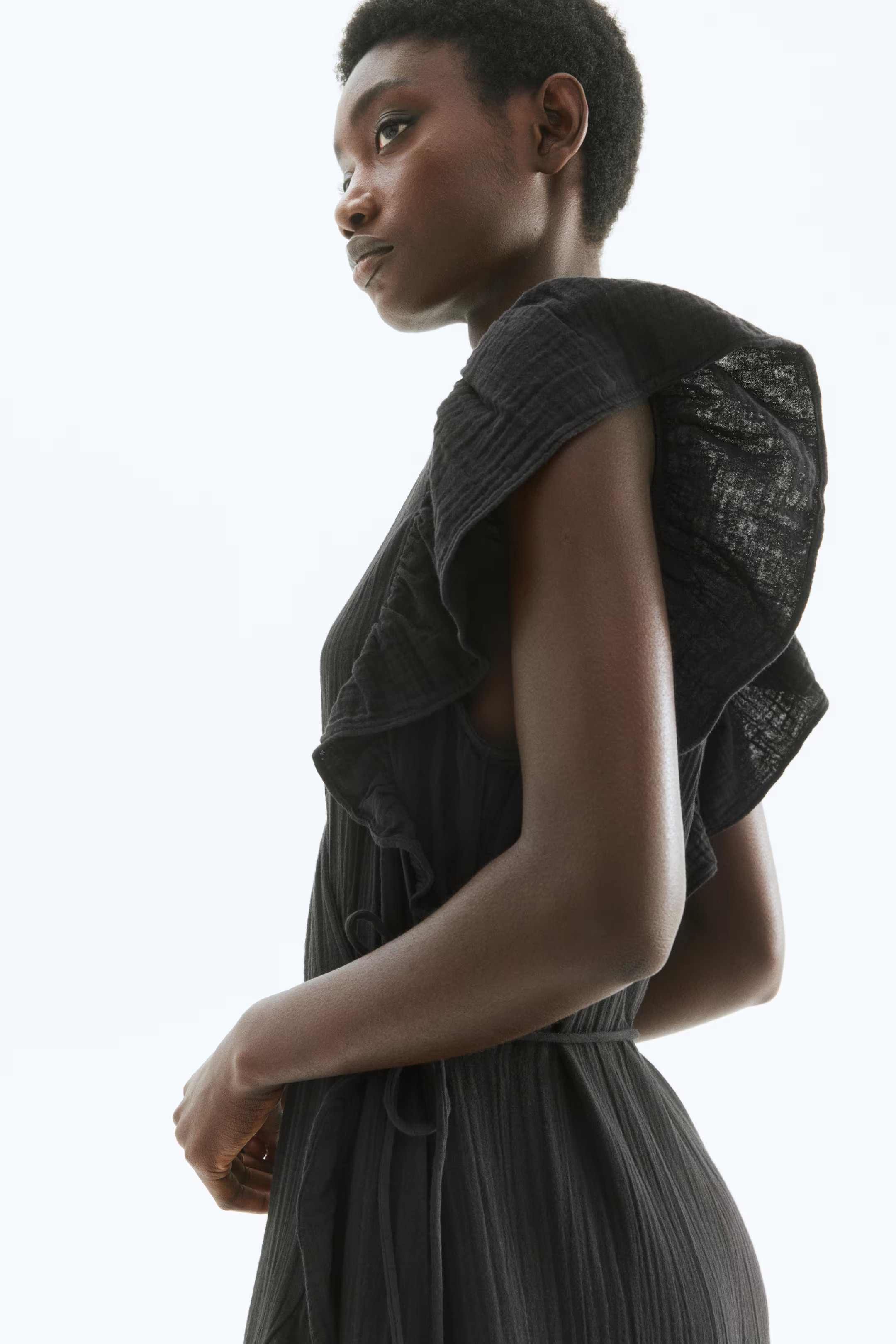 Muslin wrap dress | H&M (UK, MY, IN, SG, PH, TW, HK)