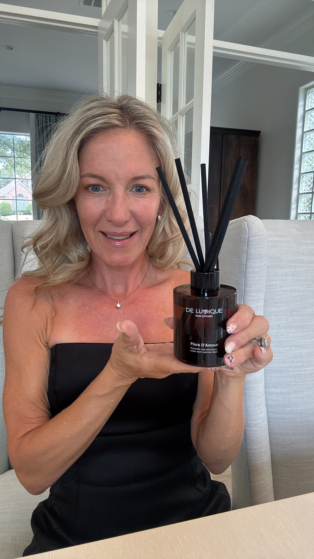 This was a great unboxing with three really good products a diffuser that is like a designer dupe of the nest a wavy talk, thermal, blowout brush, and also a great pair of silver study earrings for every day wear. 

#LTKHome #LTKSeasonal #LTKStyleTip