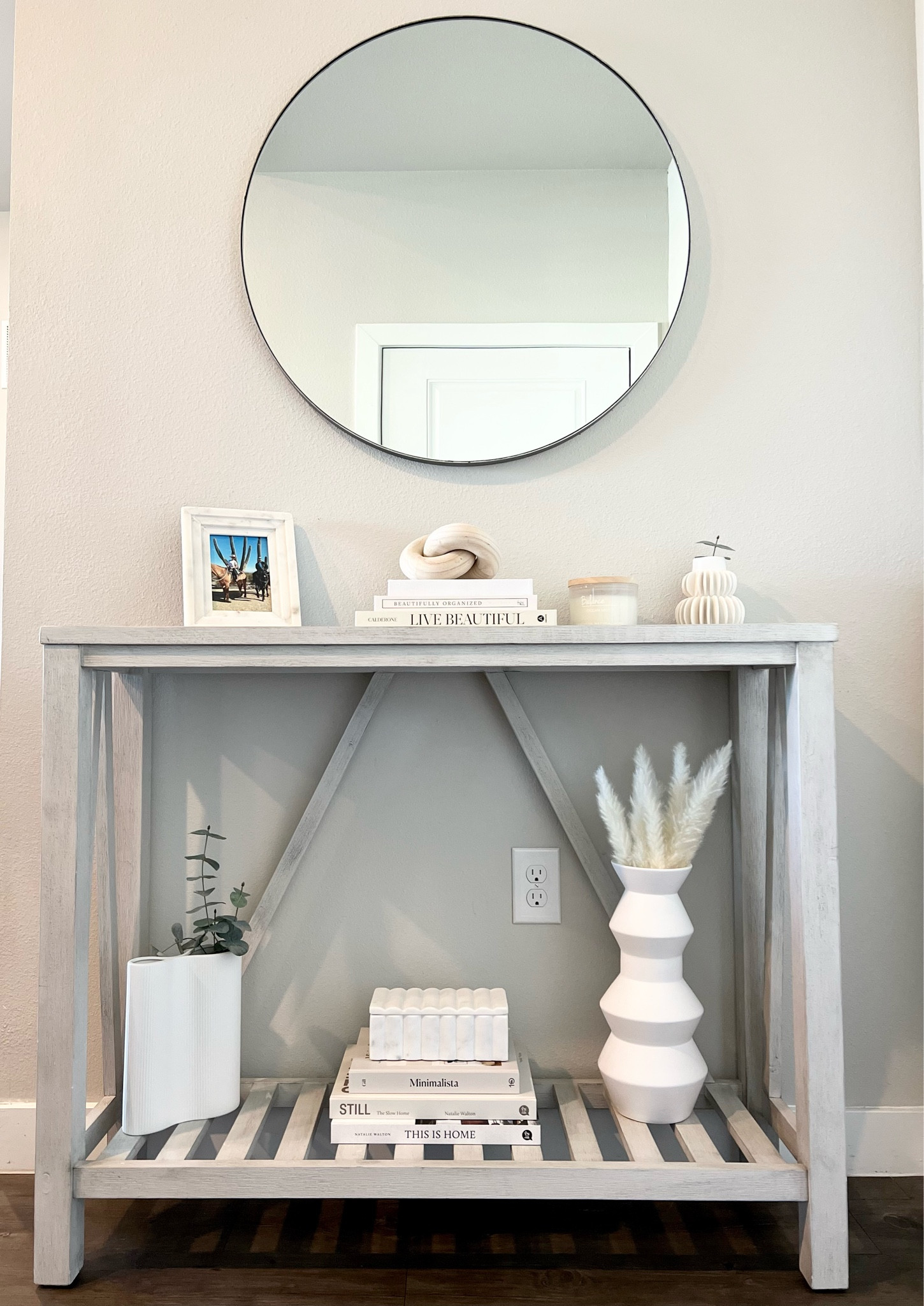 Entry way table home decor

#LTKsalealert #LTKCyberweek #LTKstyletip