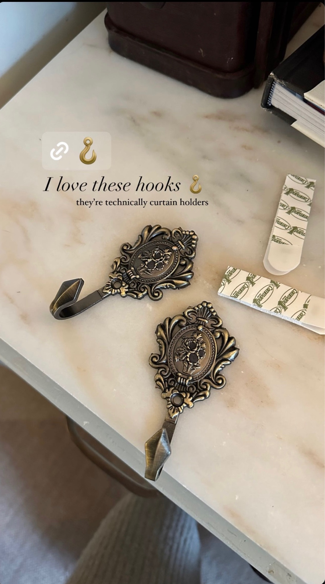 Love these new vintage bronze hooks from Amazon! Using these in the kitchen 

#LTKhome #LTKfindsunder50