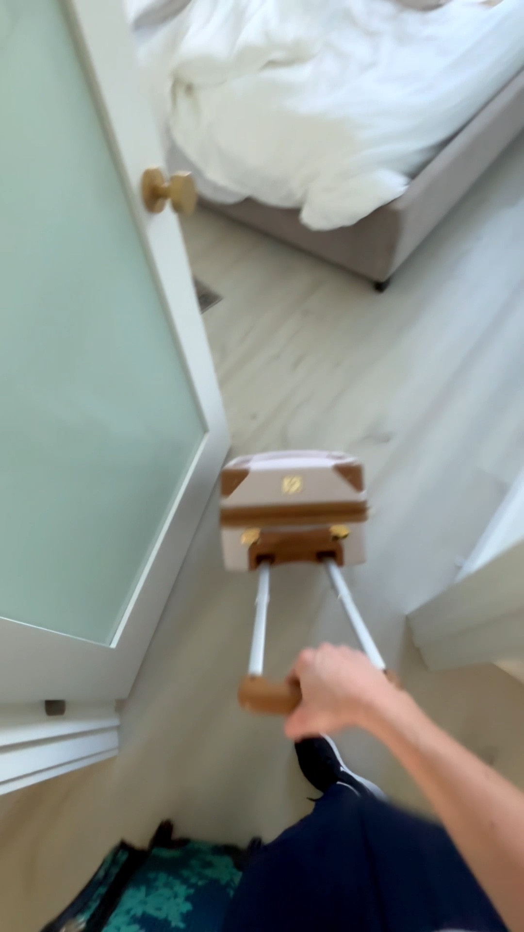 We packed in quite a hurry for this weekend trip to Florida- 
But these great packing cubes helped me keep as organized as possible and remember everything on our way home as well.
They are a packing must for me anymore:


#LTKTravel #LTKmomlife