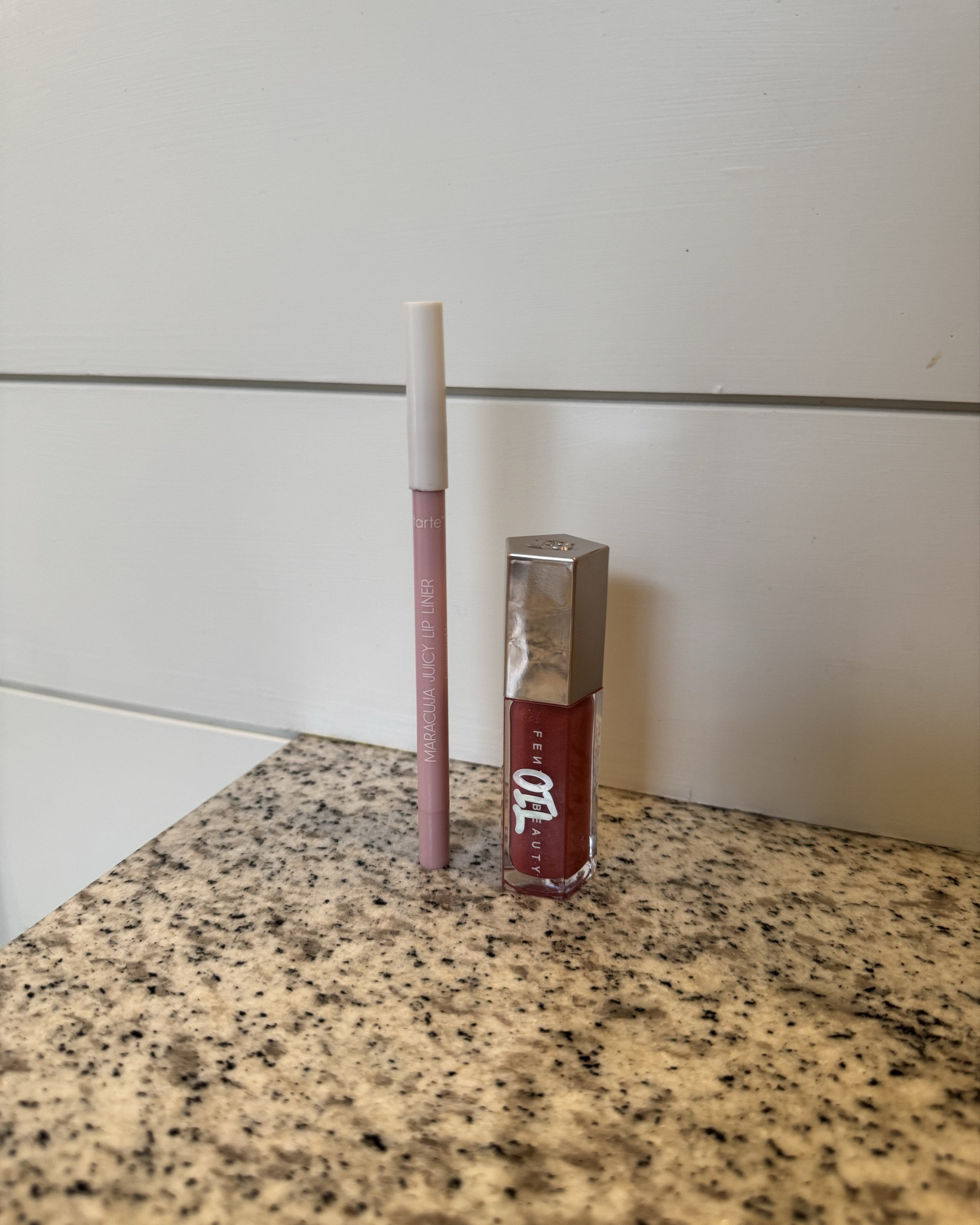 I am loving this lip combo right now!👄💄

#LTKSeasonal #LTKStyleTip #LTKBeauty