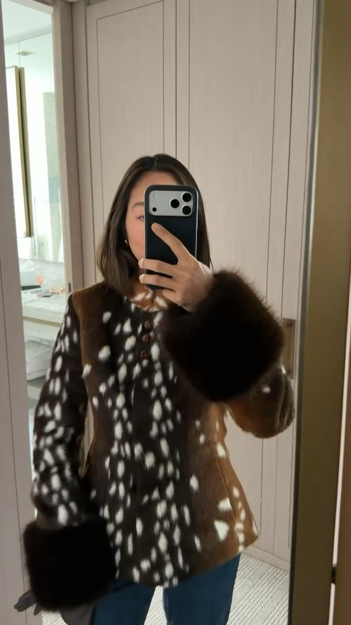 Loving deer print! This fur coat is so stunning!

#LTKootd #LTKgrwm #LTKNYFW