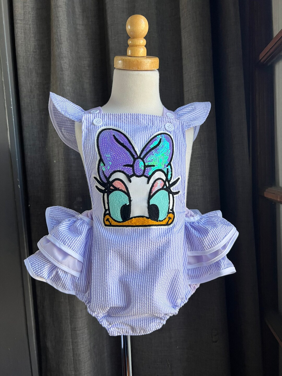 Lilac Daisy Duck Ruffle bum romper / Disney outfits / toddler romper / Birthday outfit/ Daisy par... | Etsy (US)
