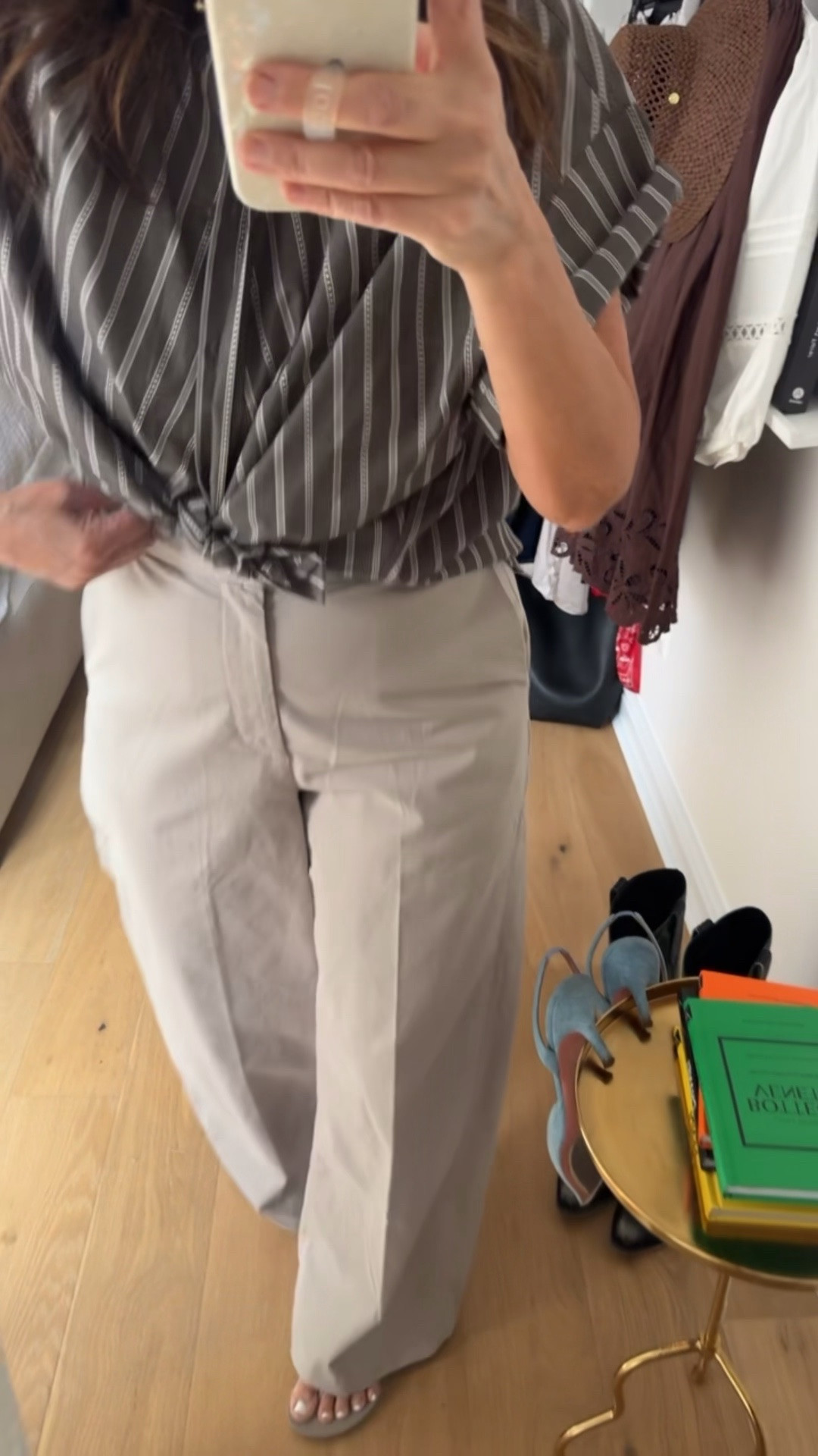 Massive savings on this great  outfit !  Pants are so flattering and very soft. 
Rag and bone 
I’m wearing size 8 pants and medium top but small would have worked too! 

@nordstromrack 
#nordstromrackpartner 
#bordstromrackfinds

#LTKWorkwear #LTKOver40 #LTKSaleAlert