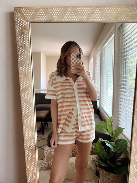 Amazon matching set✨ wearing a size medium knit set. This would be so cute as a swim cover up! 

Amazon finds | Amazon fashion | matching set | summer style 


#LTKStyleTip