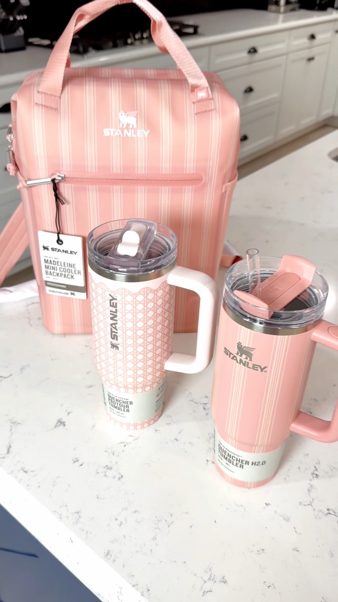 😍 Wow! The new @Stanley1913 Spring Picnic Collection is live and just look at the Stripe & Rattan prints! (#Stanley1913Partner) Comes in 3 pretty colorways - Peach Rose, Cream & Mist in a variety of styles including Adventure Quenchers, Coolers and tumblers! 



#LTKHome #LTKSeasonal #LTKmomlife