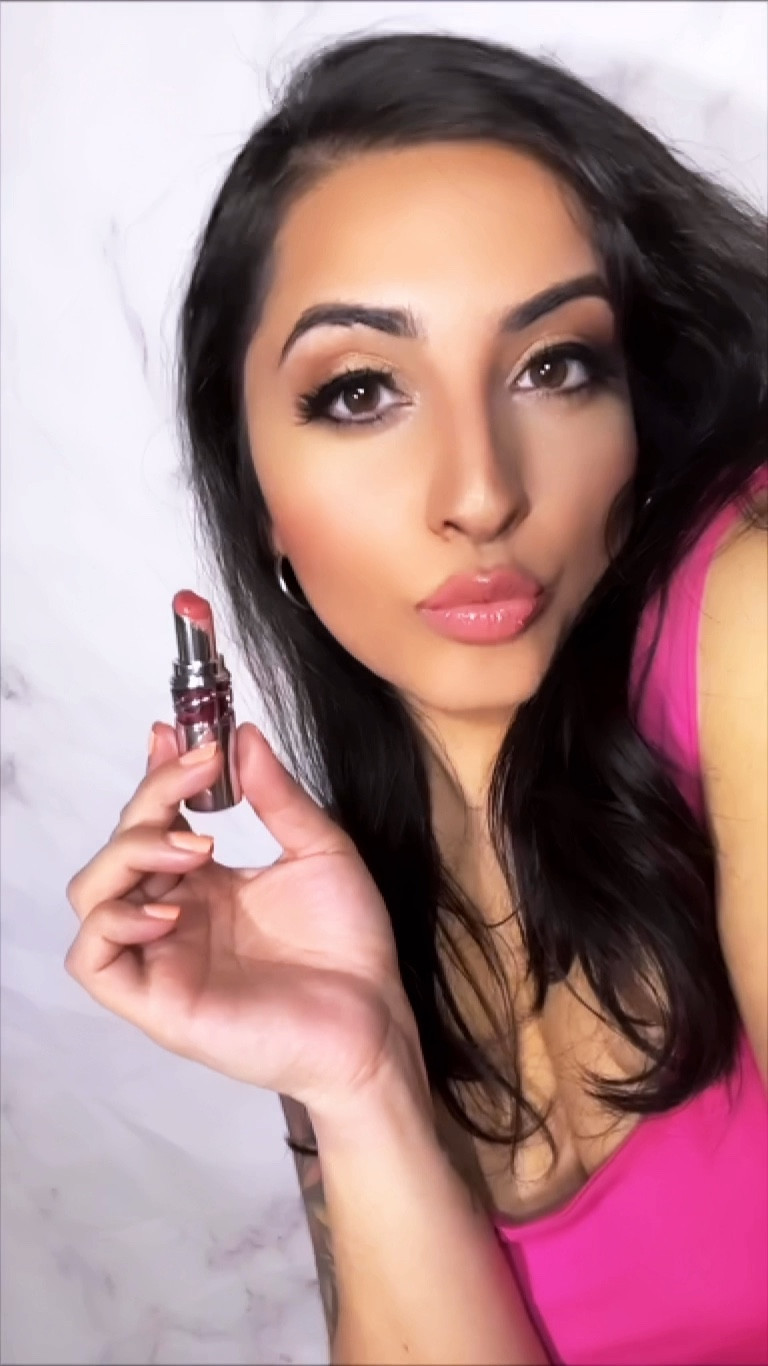 Did someone say rosé? Actually, it’s “Flashing Rosé”, available now in YSL Beauty’s Candy Glaze collection 😍

#LTKhome #LTKVideo #LTKbeauty