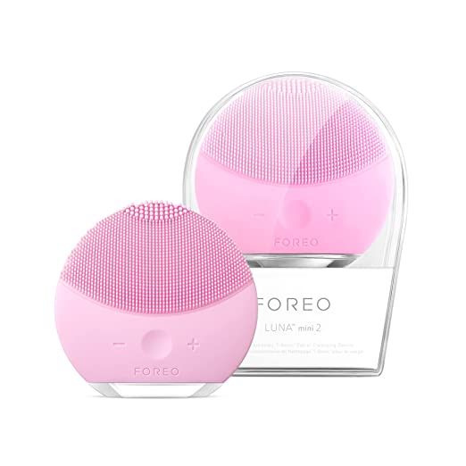 FOREO LUNA mini 2 Ultra-hygienic Facial Cleansing Brush All Skin Types Face Massager for Clean & ... | Amazon (US)