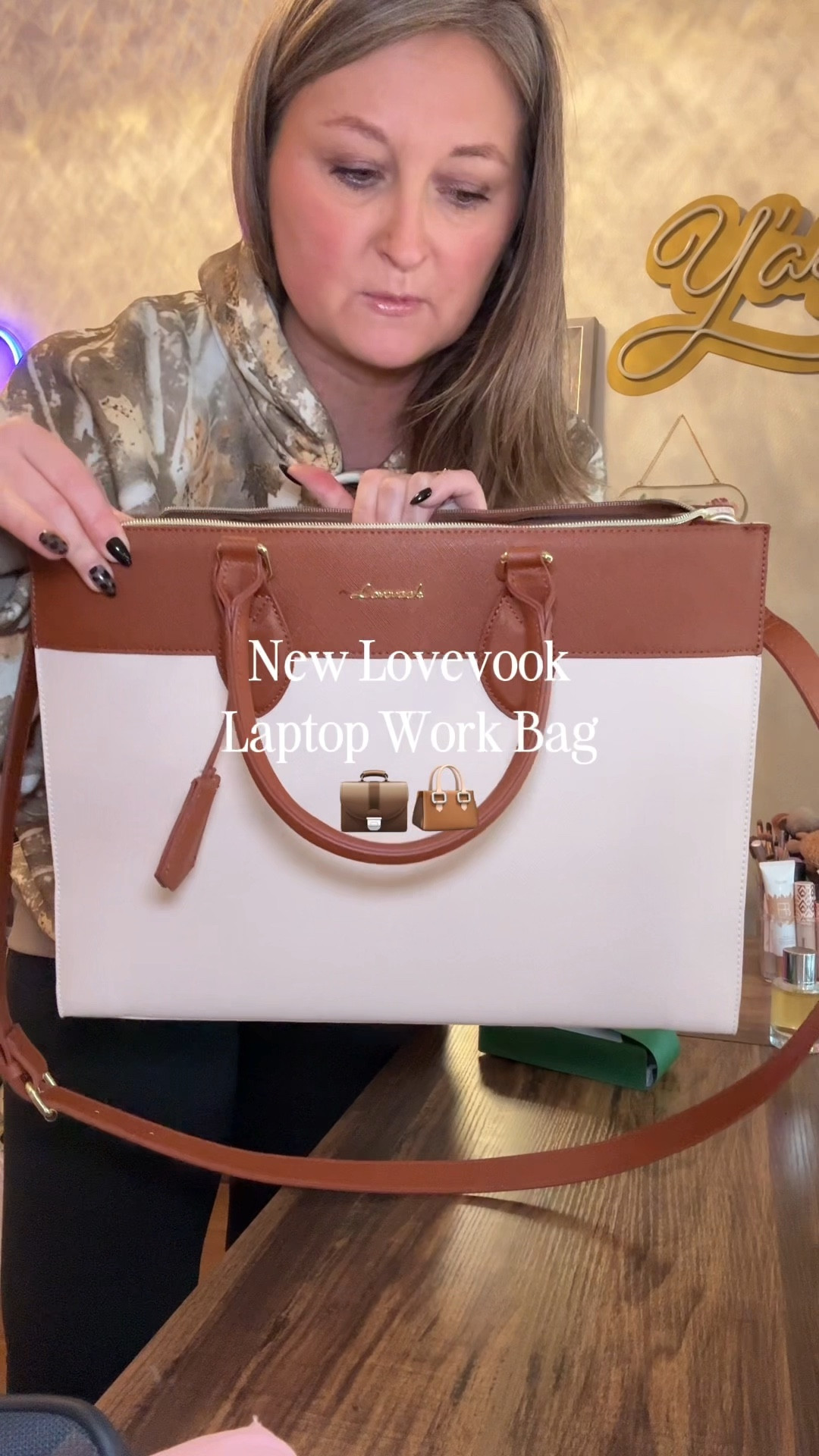 Lovevook 15.6 laptop bag with additional wristlet purse. Large work bag purse or briefcase. Multiple colors options!

#LTKFindsUnder50 #LTKItBag #LTKStyleTip