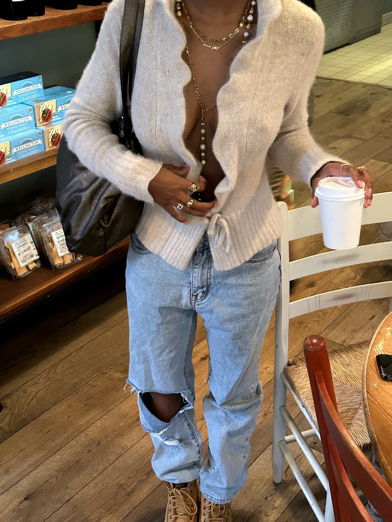 winter coffee shop day :)

y’all, about the top… i got it from depop and has no tag… the jeans are also not on the nasty jean site. the jewelry is vintage. i’m so sorry that everything i wear is hard to find :( but i’ll link dupes

#LTKstyletip #LTKMostLoved #LTKSeasonal