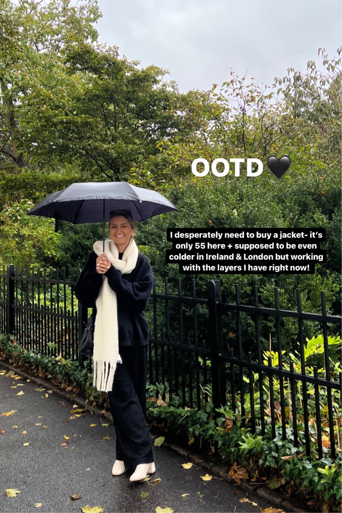 Fall outfit of the day in Europe 🖤🎃🍁