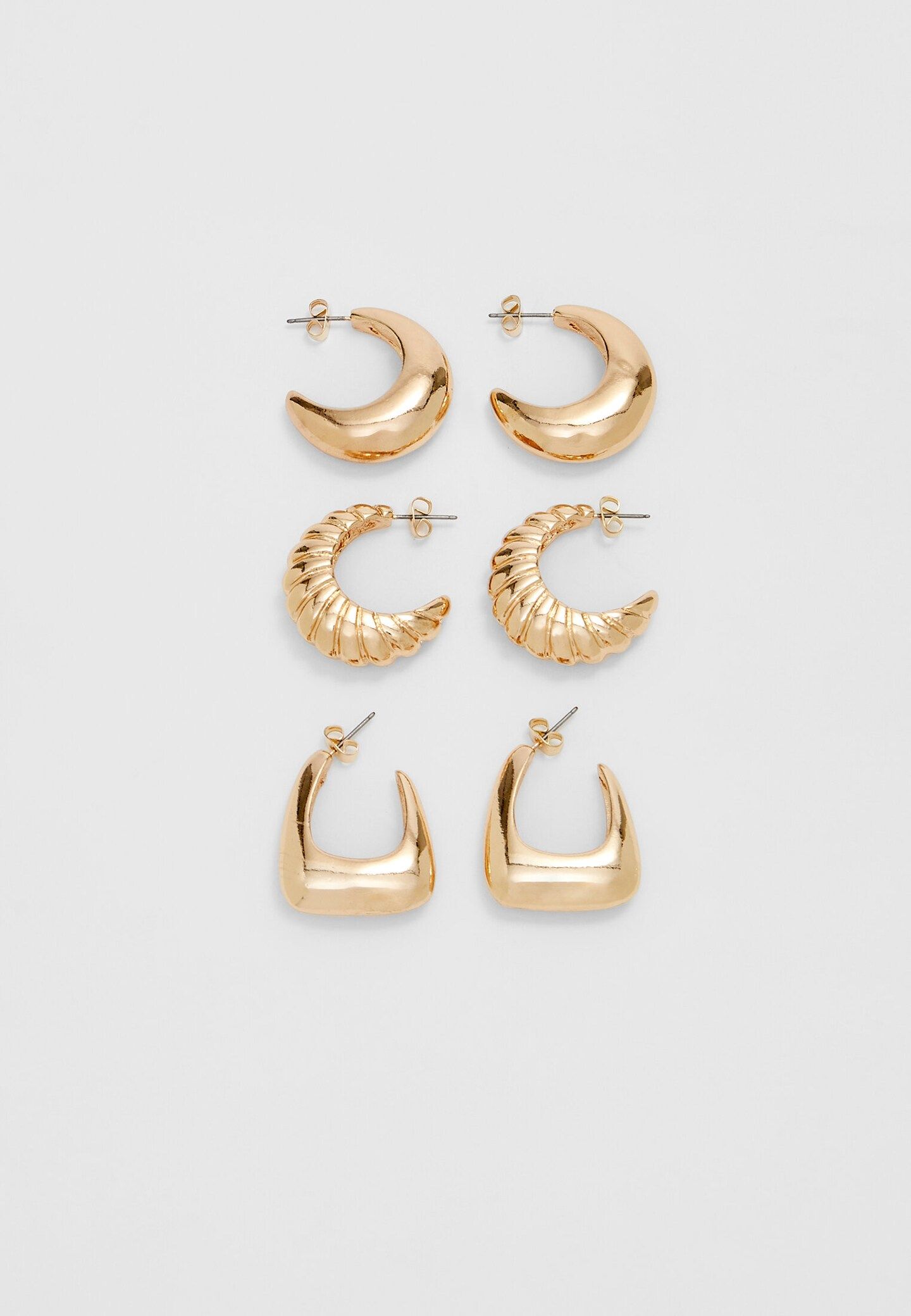 Set of 3 pairs of textured hoops earrings - Women's fashion | Stradivarius United Kingdom | Stradivarius (UK)