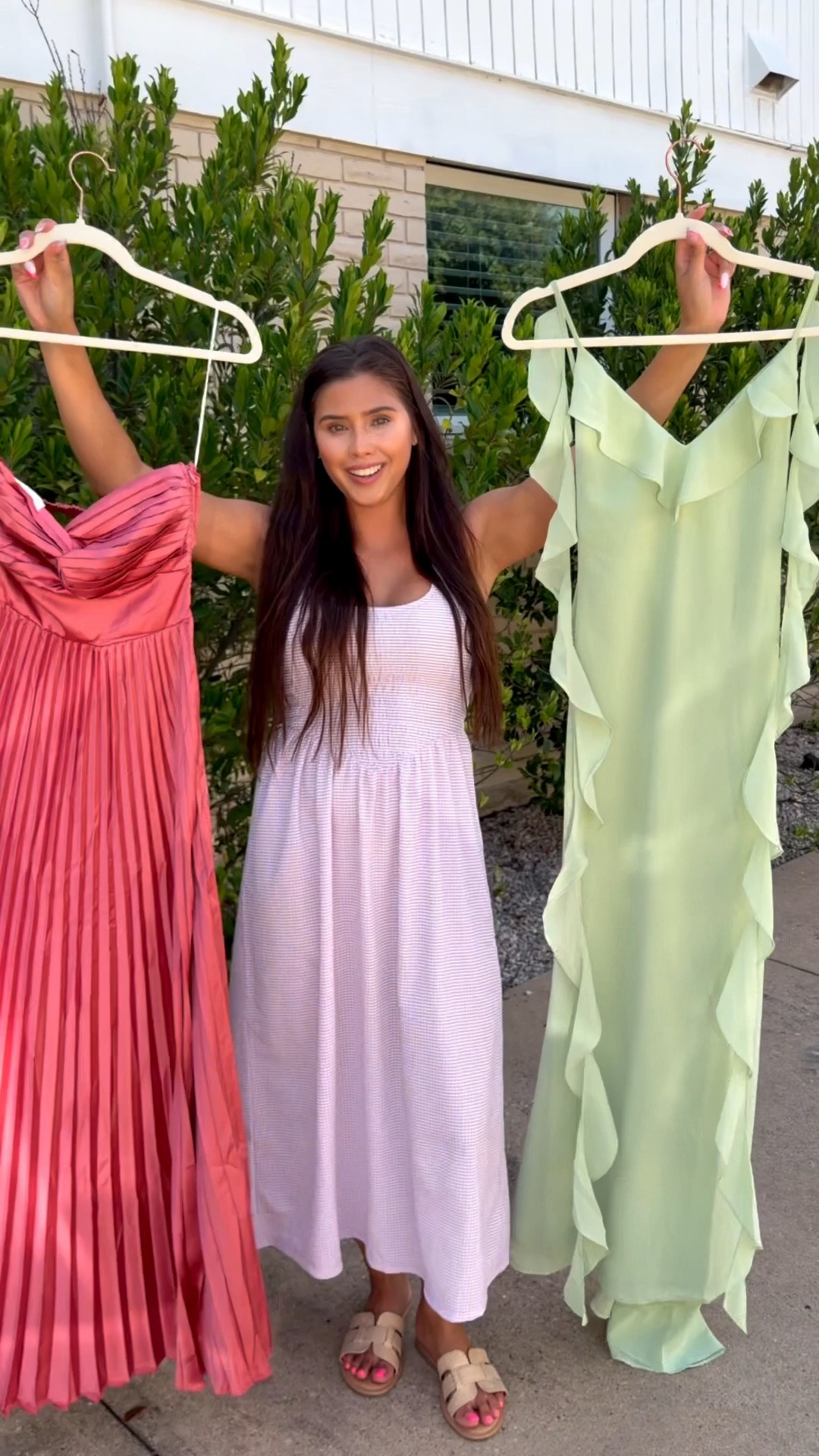 The prettiest wedding guest dresses from @hellomolly ✨🩷💚  Obsessed with both, which one to wear!? 😍 #LTKweddingguestdresses  
#LTKhellomolly 
#LTKdresses

#LTKWedding #LTKPetite #LTKPetite #LTKWedding #LTKootd