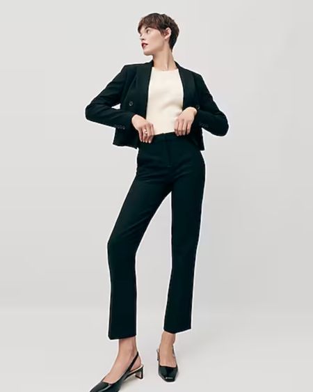 Jcrew Kate Pant - most submitted work pant! Runs TTS 

#LTKsalealert #LTKworkwear #LTKstyletip