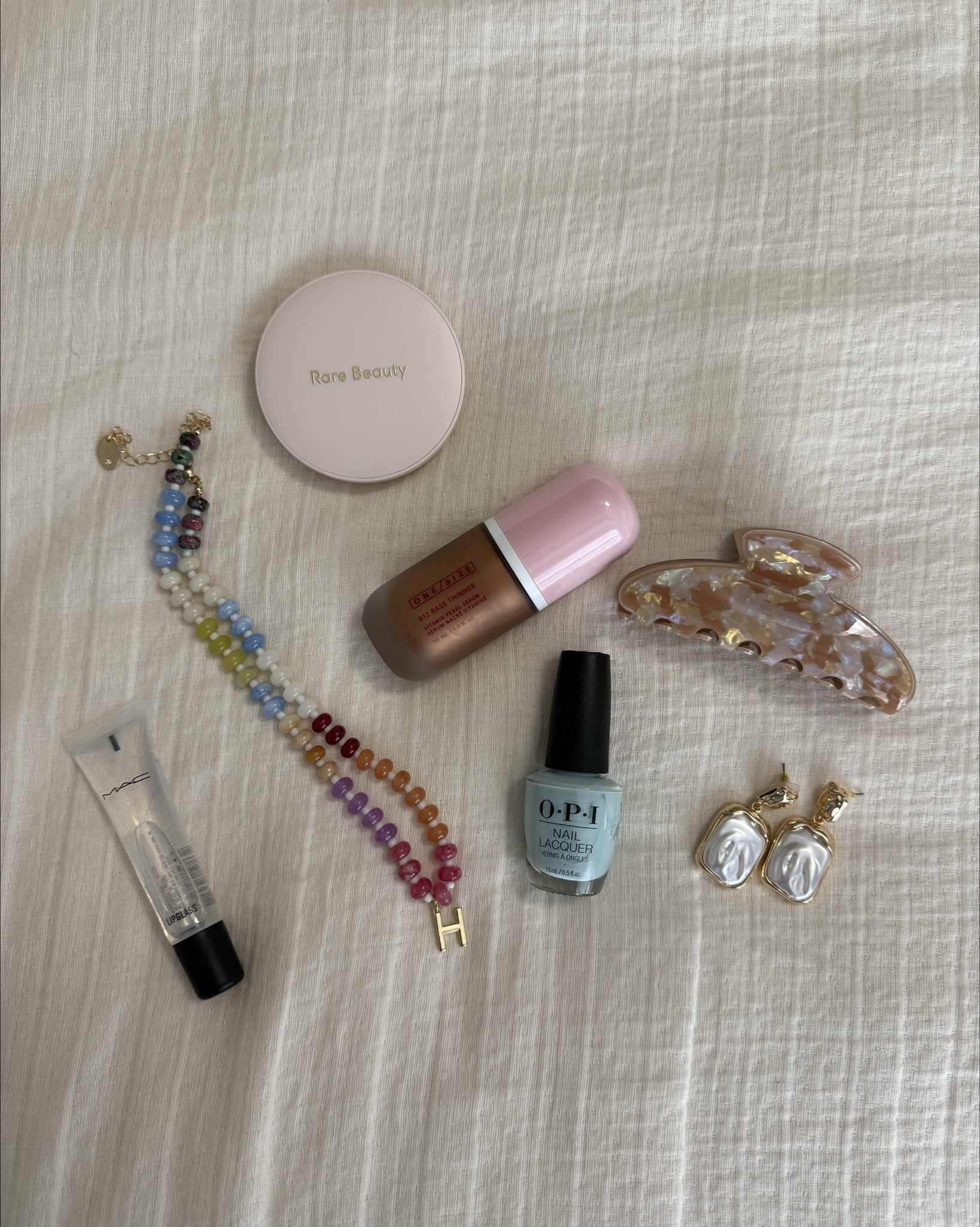 a few of my favorite things 🤭

Makeup, nail polish, necklace, jewelry, hair clip, matching set, candle, gifts for her, earrings, lip gloss, purse, shell necklace, 

#LTKselfcare #LTKgrwm #LTKdayinmylife