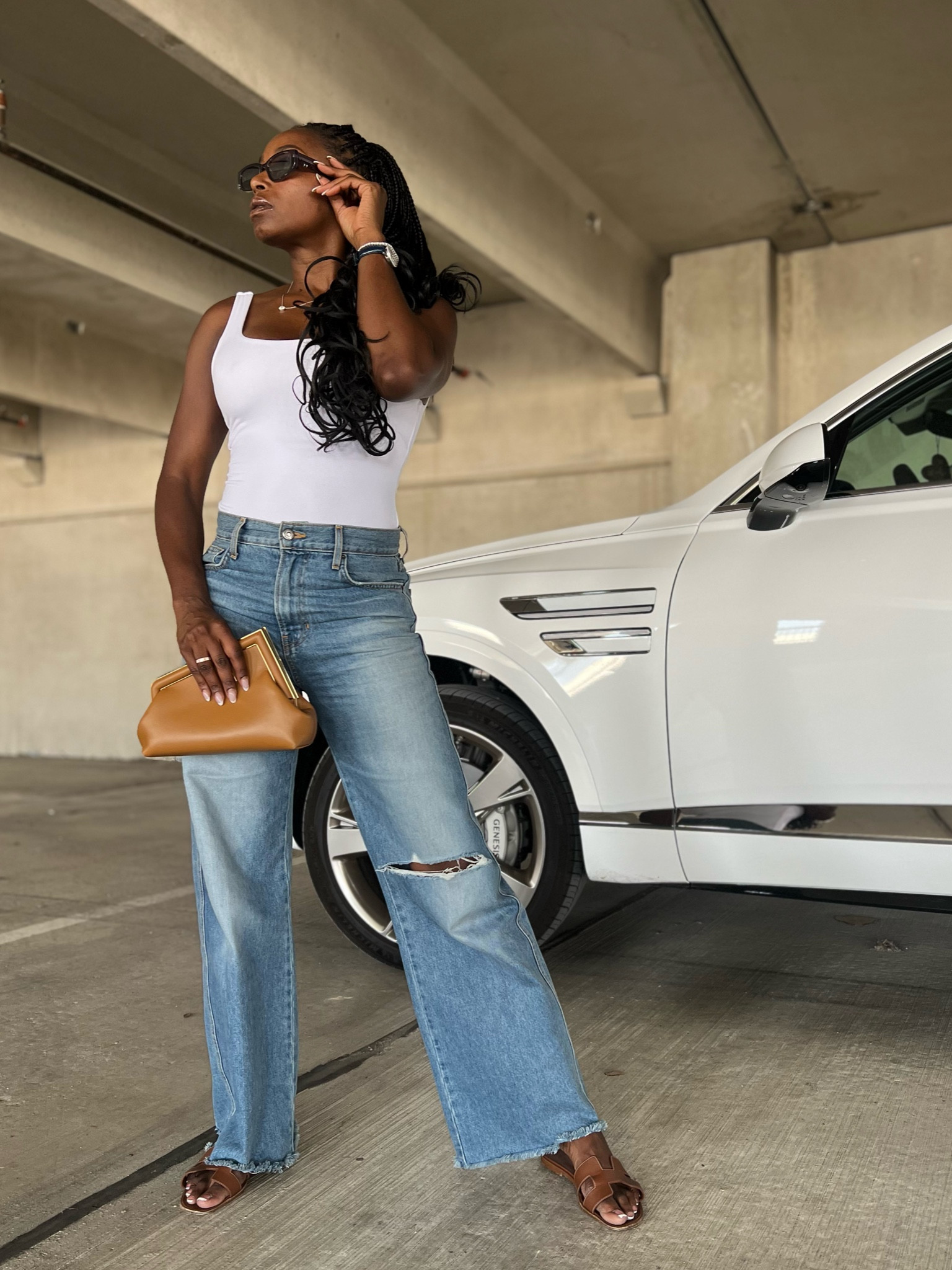 A simple yet effective look. #bodysuit #widelegjeans 

#LTKstyletip