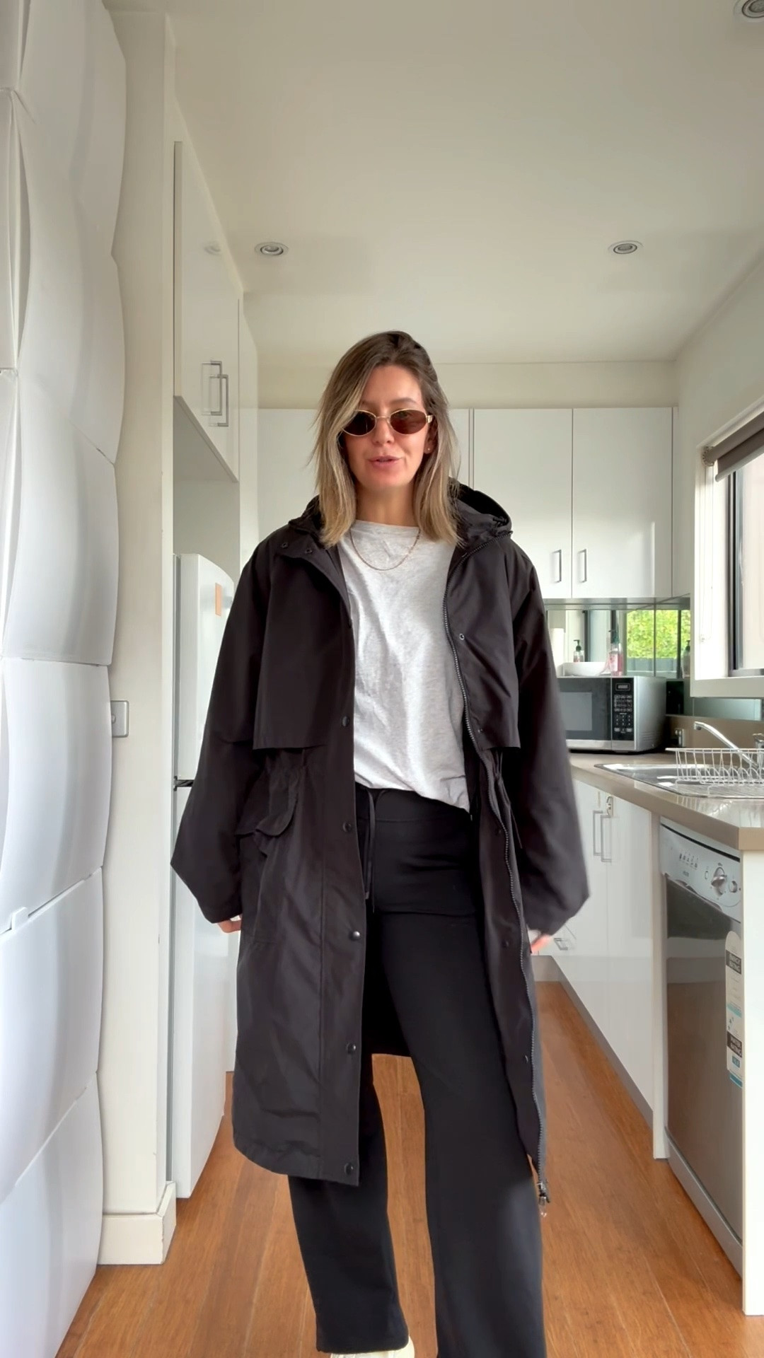 I wear a size 10 in both the pants and top 
And a L in the jacket

#LTKaustralia #LTKautumn #LTKfitness