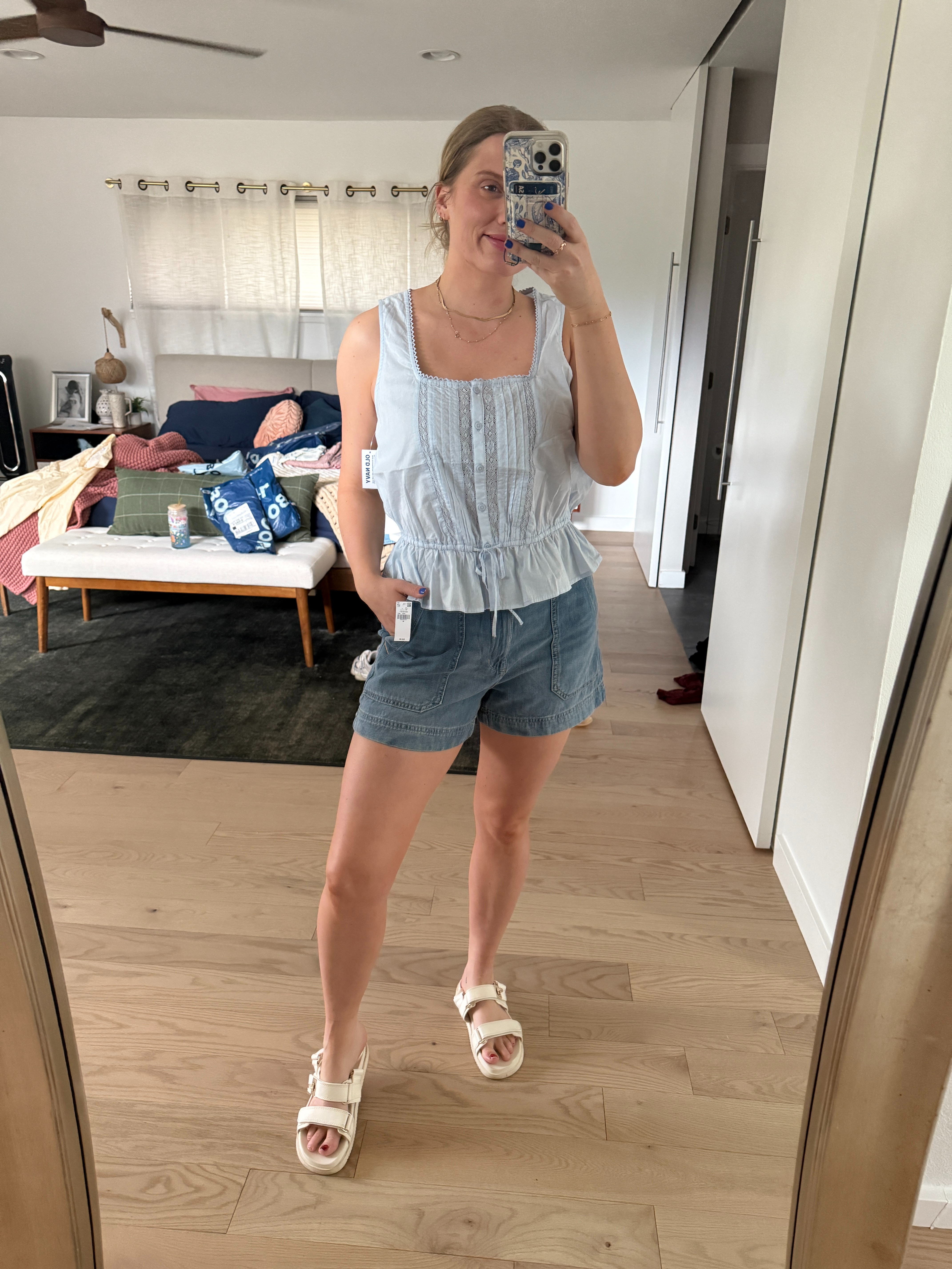 Another great summer outfit. Shorts are a good length and the top is precious! 

 #LTKSaleAlert