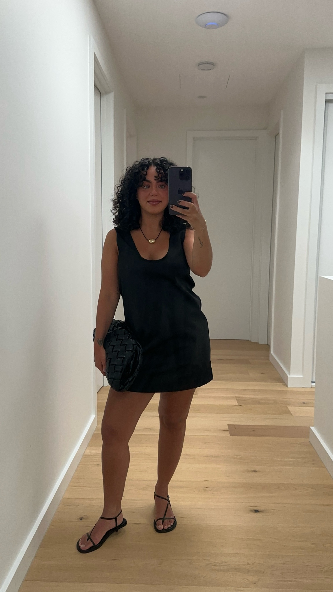The perfect LBD 🖤 

Wearing the Dahlia dress from Henne in a size 8

#LTKsummer #LTKaustralia