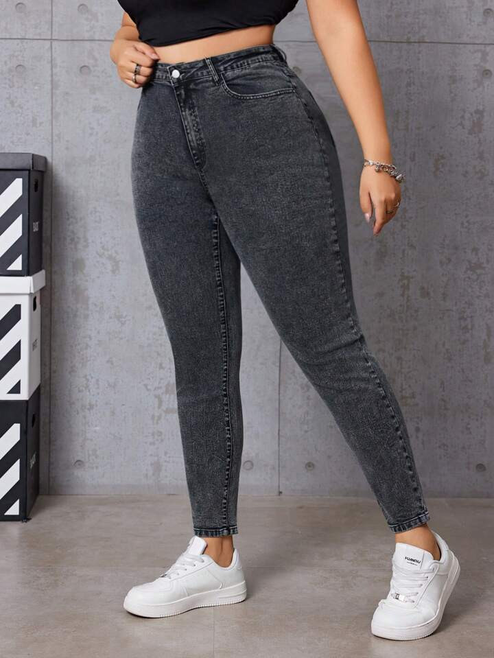 SHEIN ICON Plus Size Solid Skinny Jeans | SHEIN