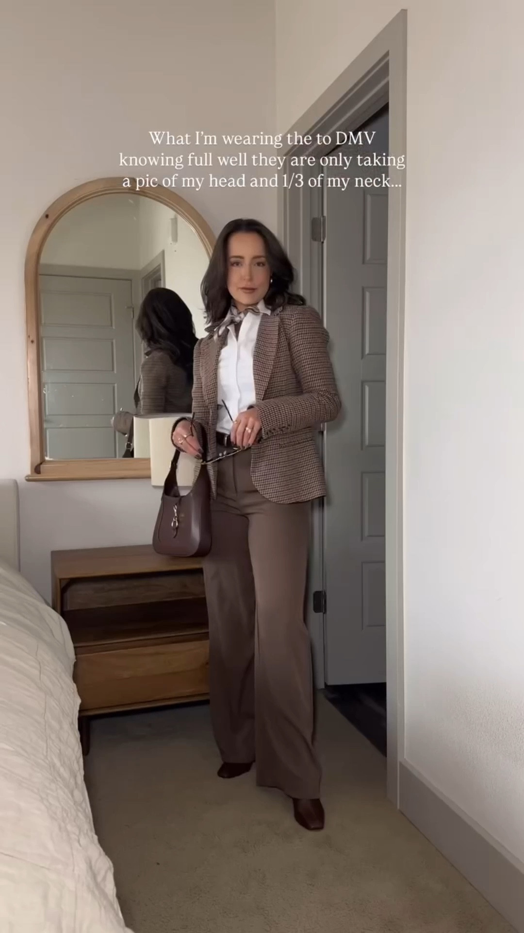 Every occasion is in fact a fashion show…

#earlyspringoutfit #blazeroutfit #chocolatebrown #springstyle2025 #outfitideasforyou