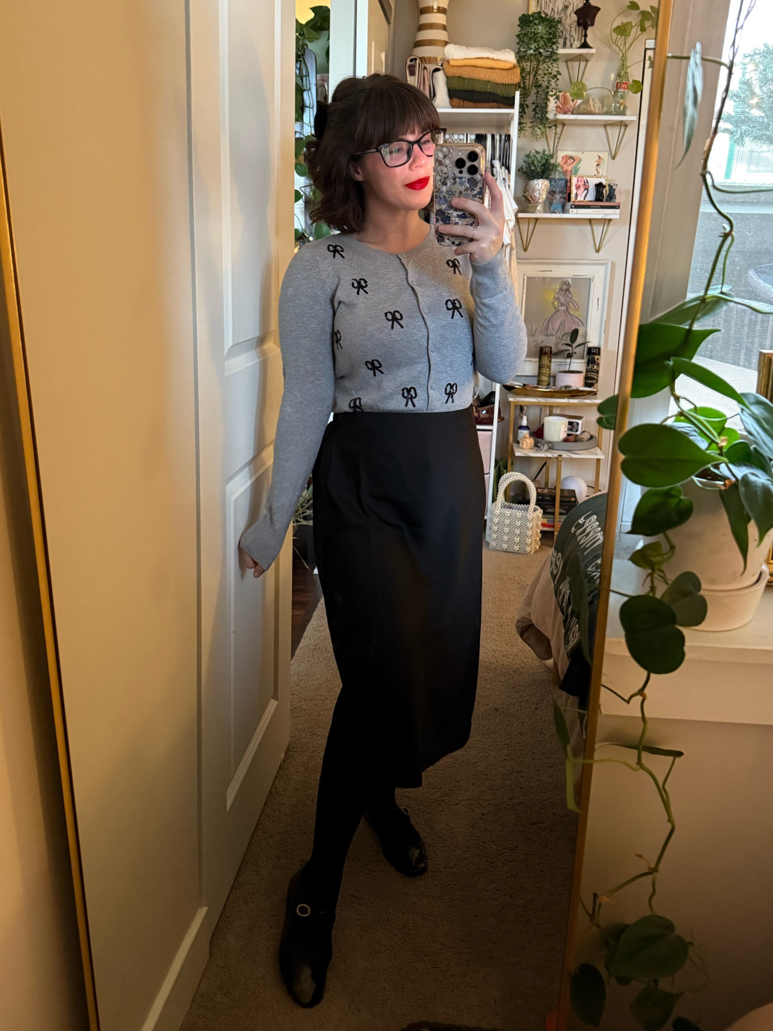 Thanksgiving day outfit - would be perfect for work or a Christmas party! 

#LTKStyleTip #LTKSeasonal #LTKHoliday