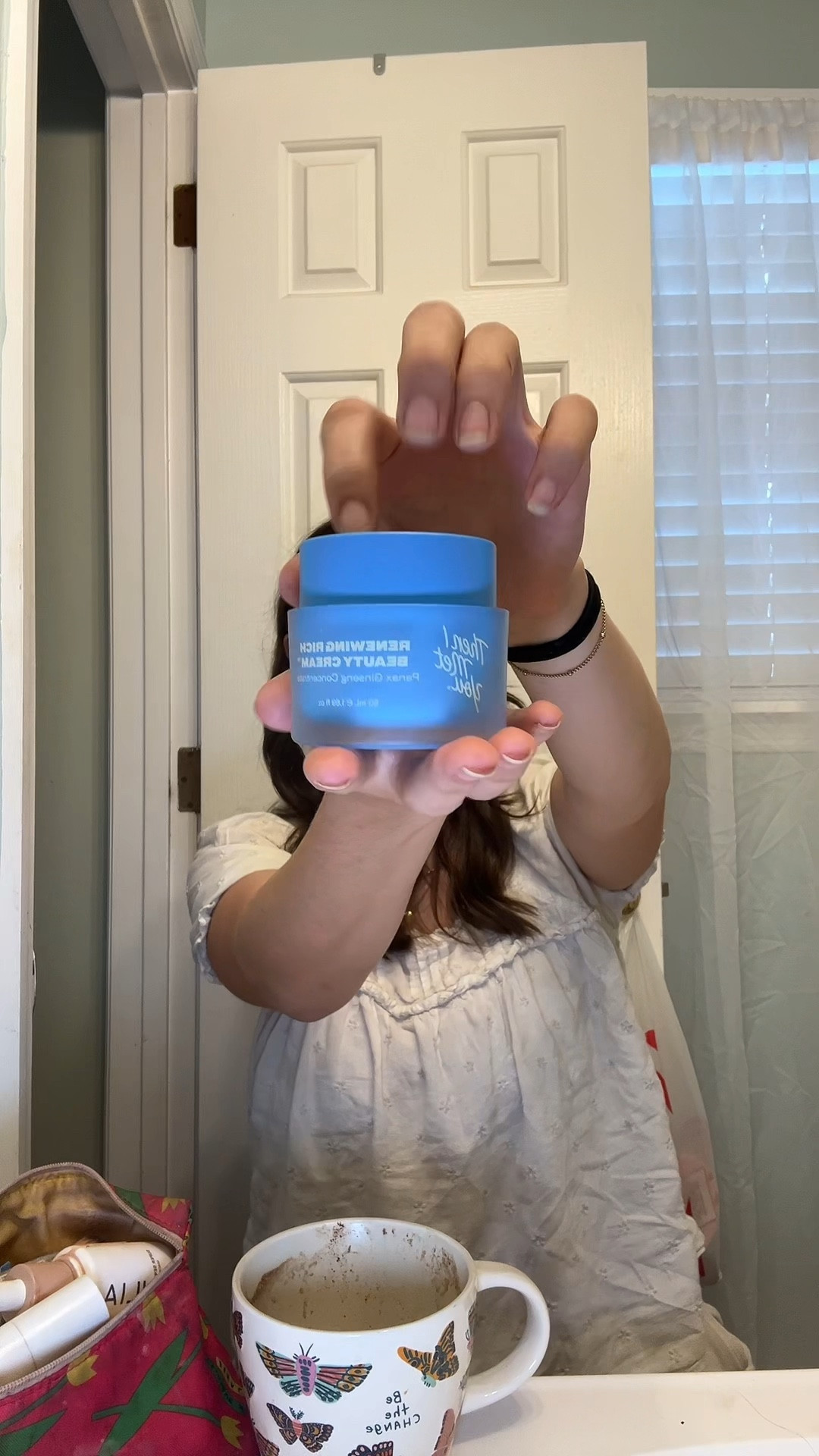 5 MIN MOM MAKEUP ROUTINE

#LTKKids #LTKVideo #LTKBeauty