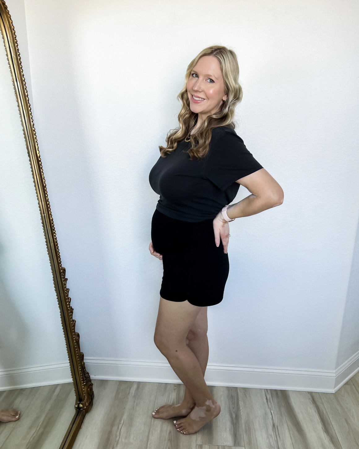 21 Weeks pregnant! Baby is the length of a carrot! 🥕

Here I’m 21 weeks and 6 days pregnant with our second baby! 

#LTKbump #LTKfamily #LTKfindsunder50