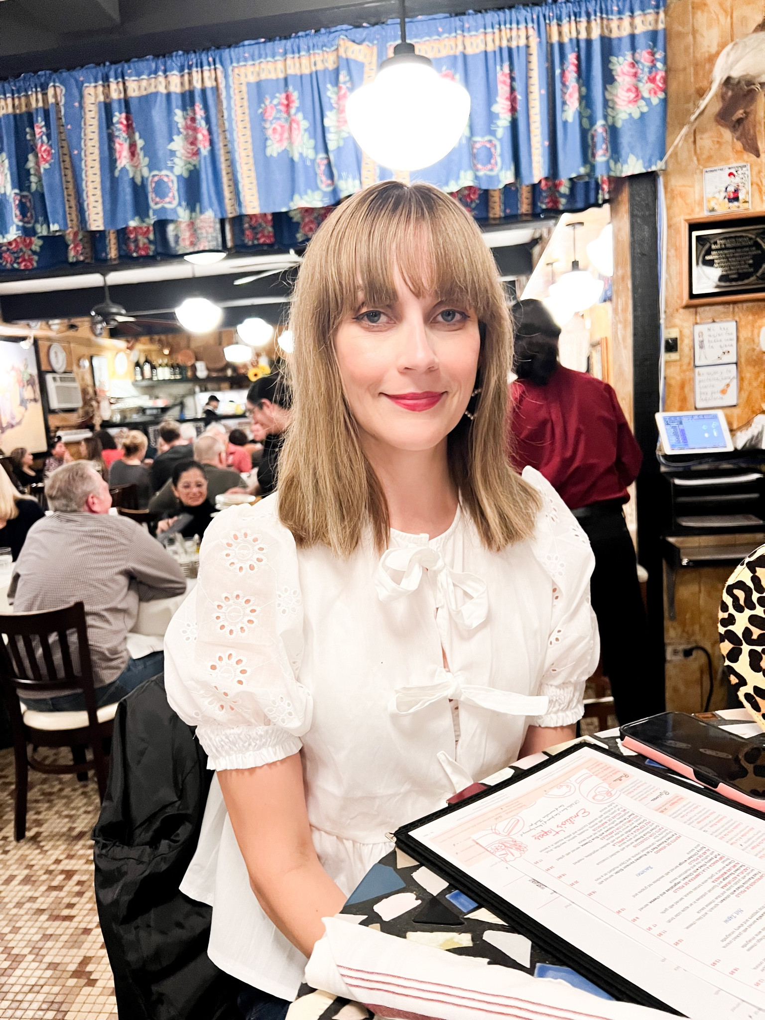 The perfect eyelet top for date night🤍