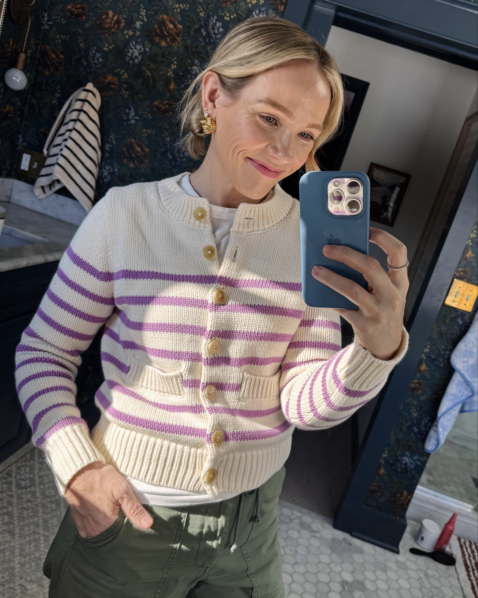 New merit lip blush in color Andie ~ subtle and beautiful 

code LATELY15 at Pistola, pants were just restocked! wearing my regular size / Wearing my regular size small in Boden cotton cardigan but is a closer fit great for layering over a skirt/dress but size up if you prefer more room / Madewell favorite white tee in small / Quince under $100 woven flats true to size / Heaven Mayhem earrings with Bauble Bar studs / Tory Burch Romy suede bag / xo, Claire


#LTKselfcare #LTKootd #LTKBeauty