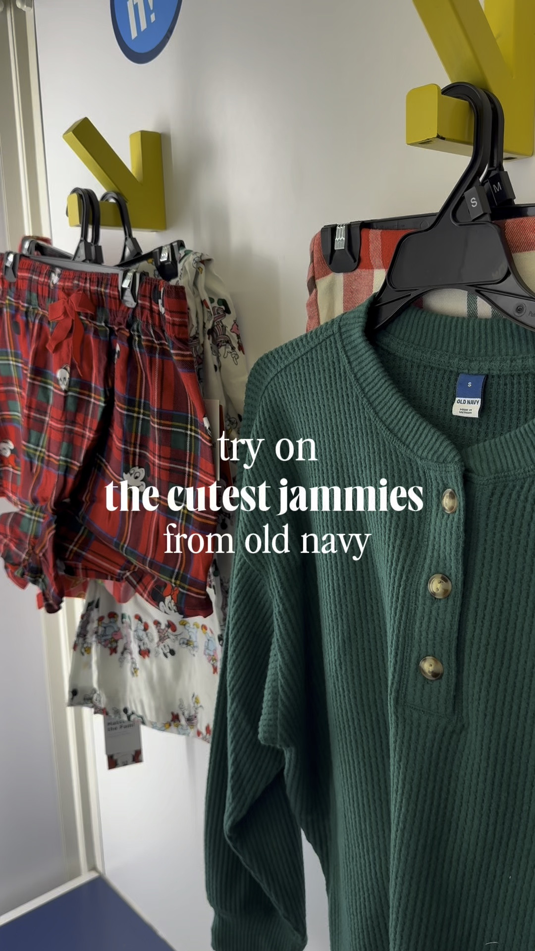 Christmas jammies are OUT!!!! ✨