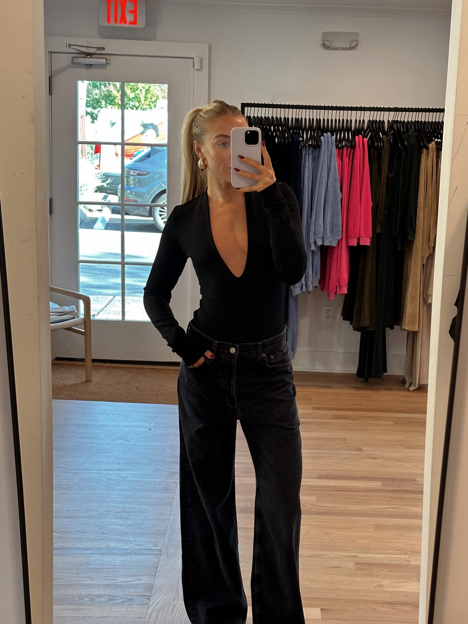 Black on black 

#LTKHoliday